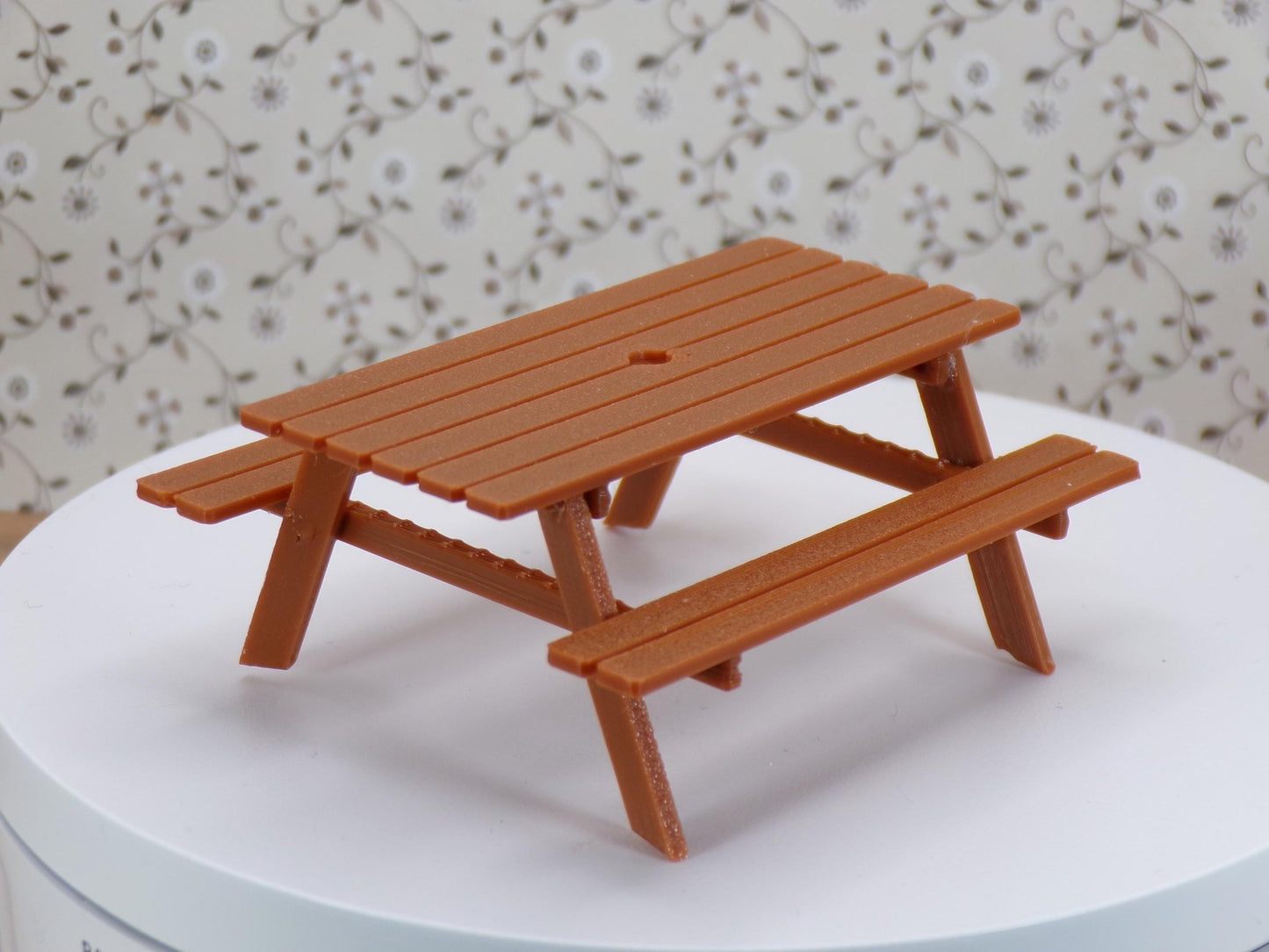 1:24 Scale "A" Frame Picnic Table - MstrcrftMinis - 1131