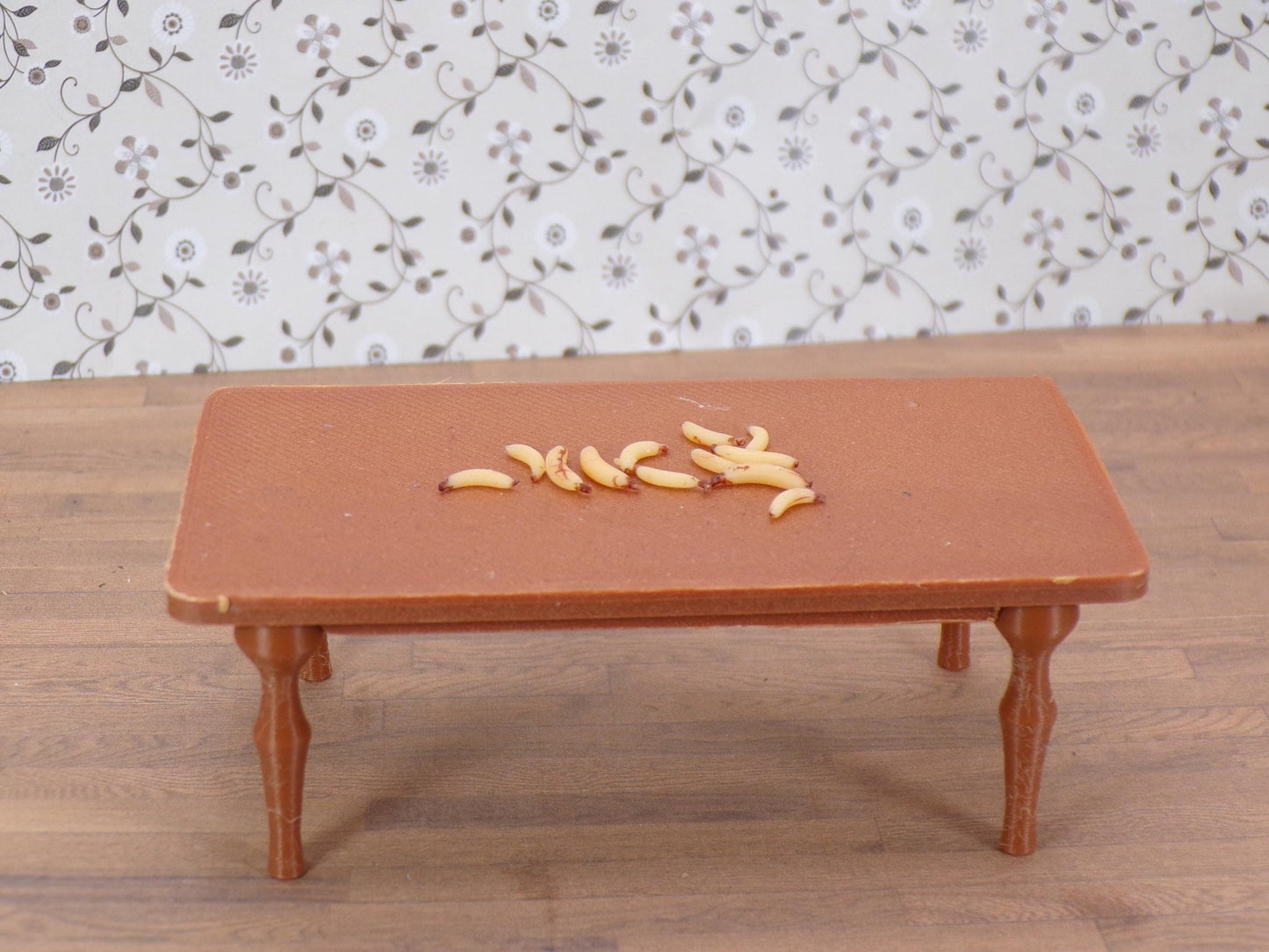 1:24 Scale Bananas - MstrcrftMinis - 1146