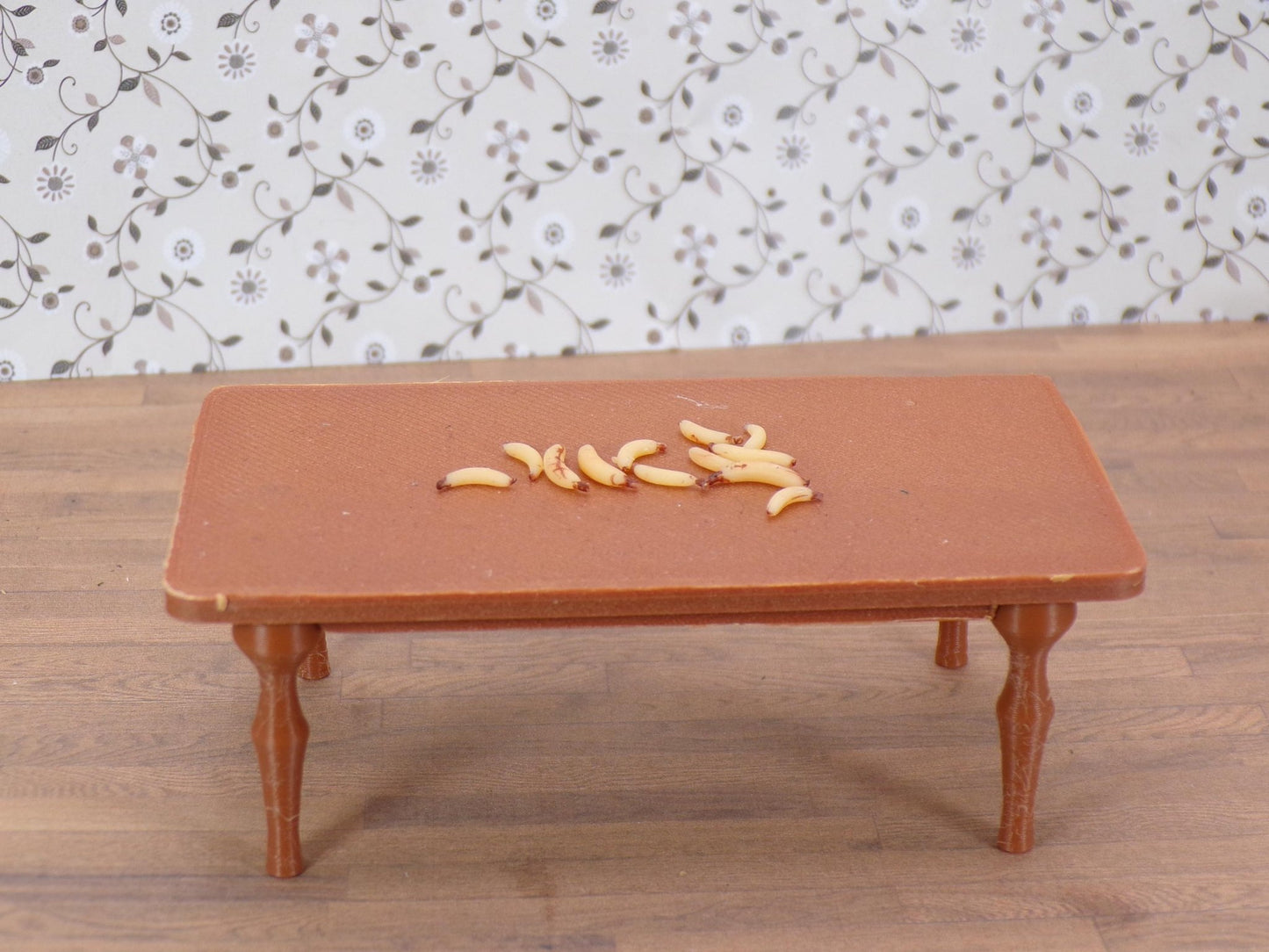 1:24 Scale Bananas - MstrcrftMinis - 1146