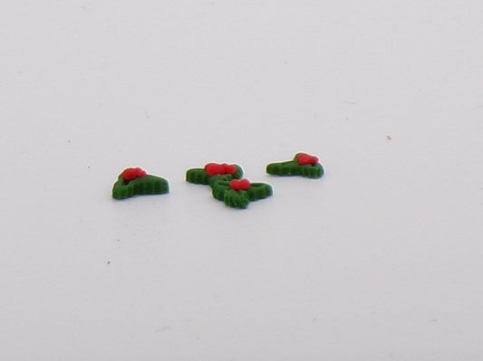 1:24 Scale Christmas Holly and Berries - 3 Handmade Sets - MstrcrftMinis - 1041