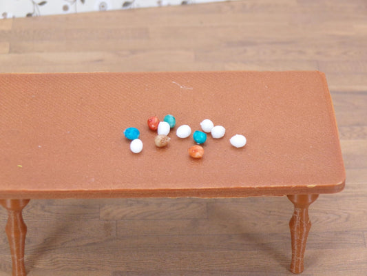 1:24 Scale Eggs - Chicken or Ostrich - MstrcrftMinis - 1153