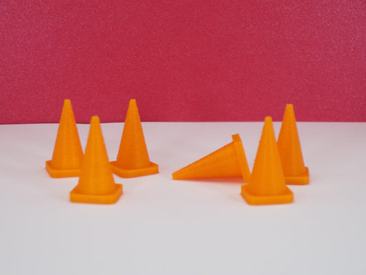 1:24 Scale Miniature Traffic Cones | Dollhouse Road Work Accessories | Tiny Construction Scene Props | Scale Model Safety Cones Set - MstrcrftMinis - 1220