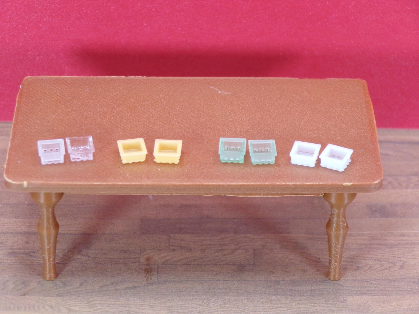 1:24 Scale Quart or Pint Fruit and Vegetable Containers / Baskets - MstrcrftMinis - 1141