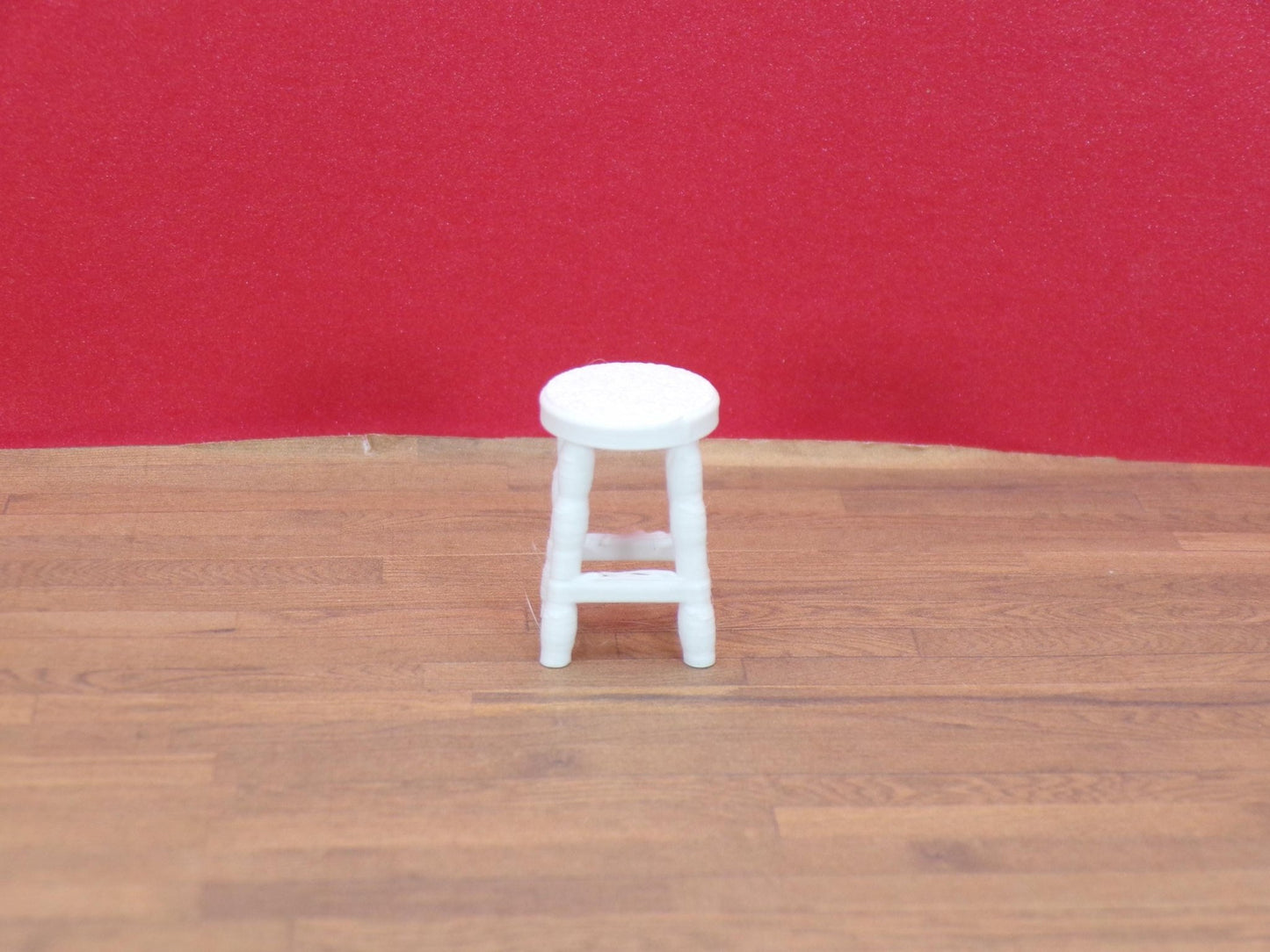 Breakfast Bar with 2 Stools – 1:24 Scale Miniature - MstrcrftMinis - 1404