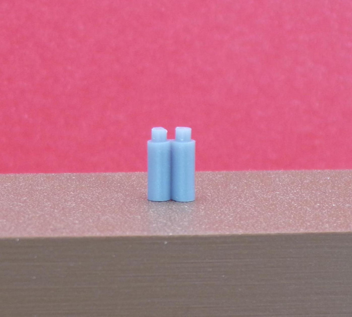 Shampoo, Conditioner & Lotion Containers Set – 1:24 Scale Miniature Bathroom Accessories