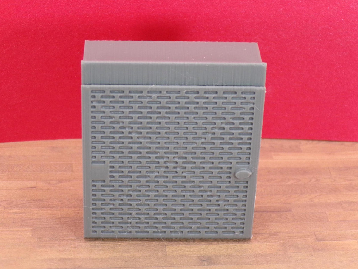 Propane Exchange Cabinet – 1:24 Scale Miniature - MstrcrftMinis - 1329
