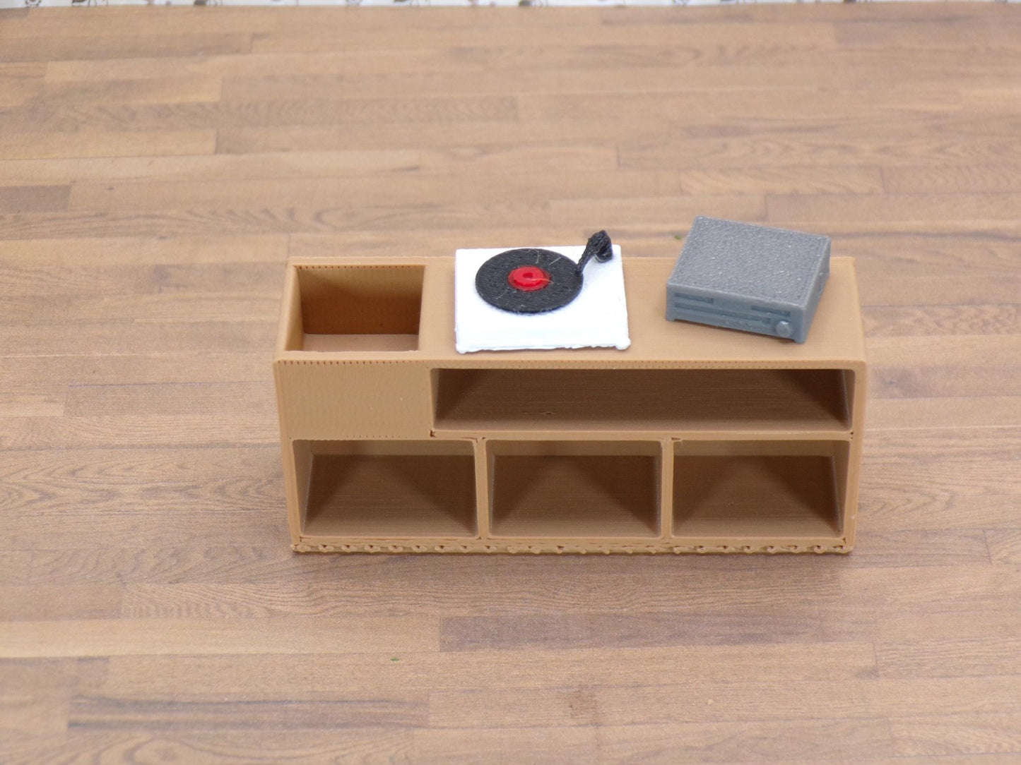 1:24 Scale 1980s Stereo Cabinet with Turntable & Amplifier – Miniature Vintage Hi - Fi Furniture | 1/25 Scale | G Scale - MstrcrftMinis - 1256