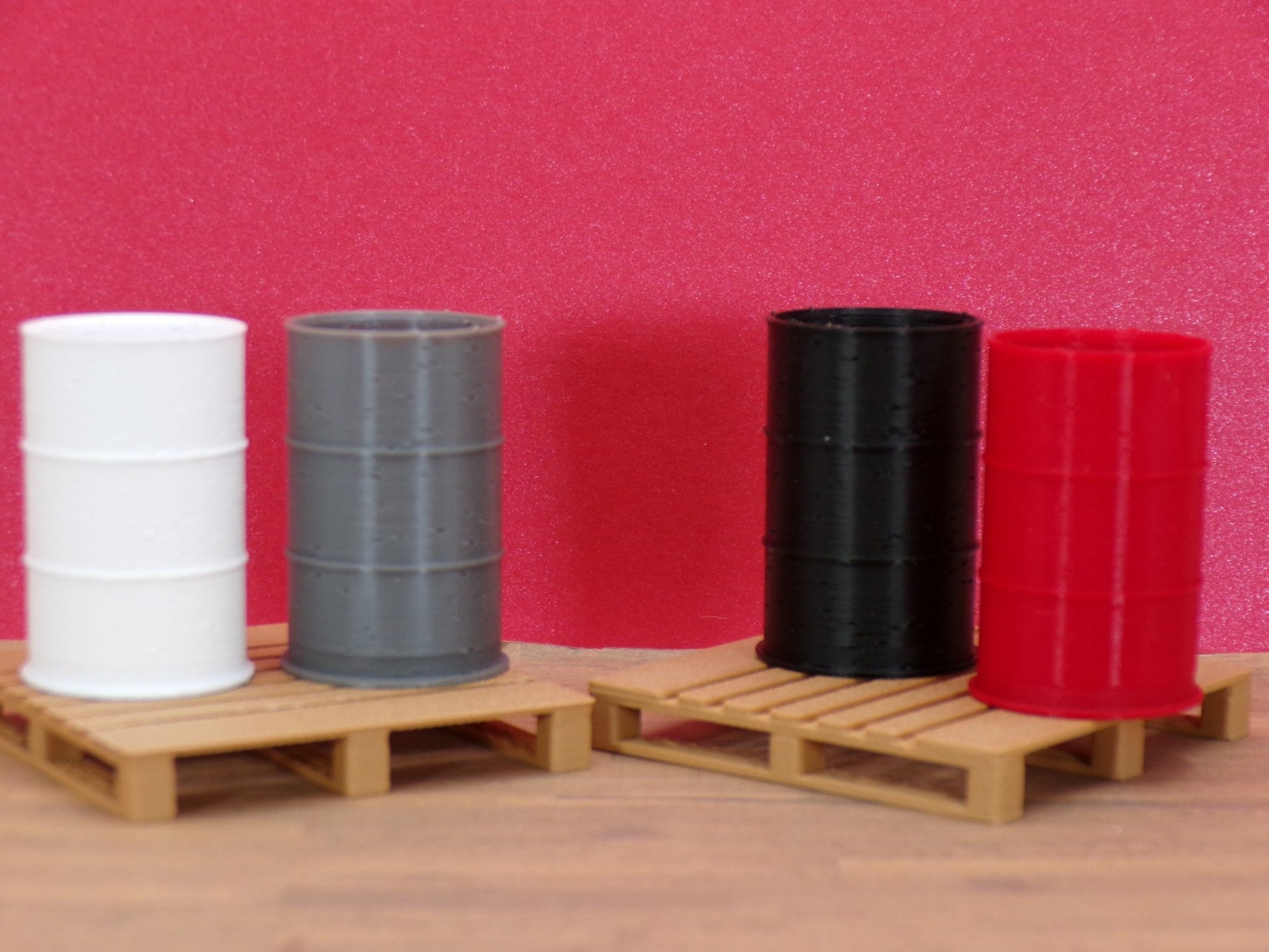 1:24 Scale 55 - Gallon Oil or Fuel Drum - Perfect for Garage Dioramas & Workshop Scenes - MstrcrftMinis - 1178 - A