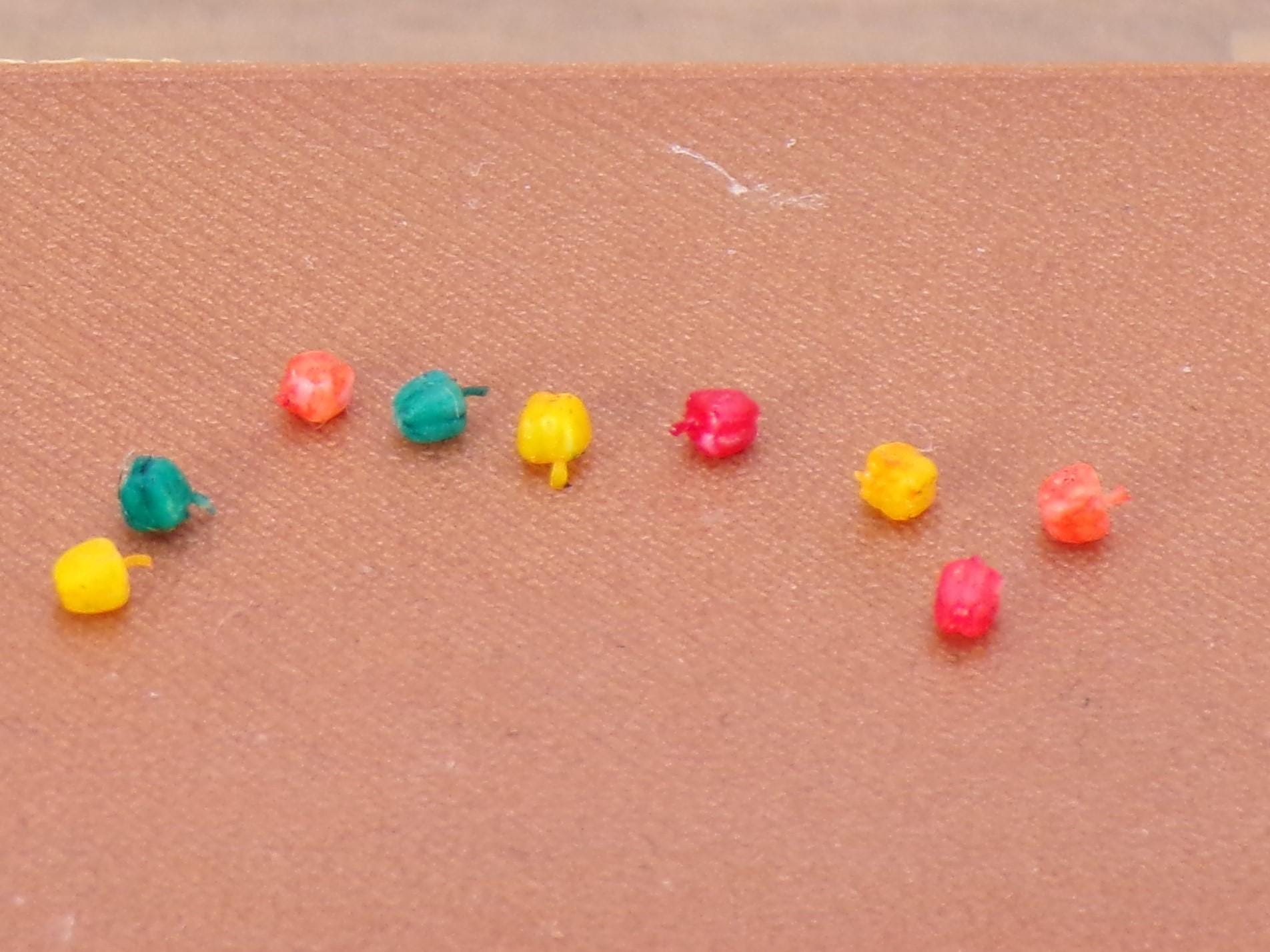 1:24 Scale Bell Peppers - MstrcrftMinis - 1156