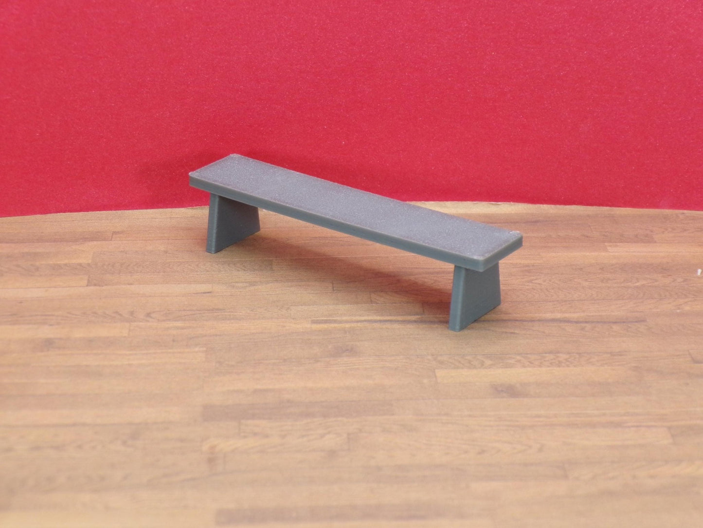 1:24 Scale Benches – Concrete or Wood Styles – Park, Gym Locker Room, Garden & Street Seating - MstrcrftMinis - 1411