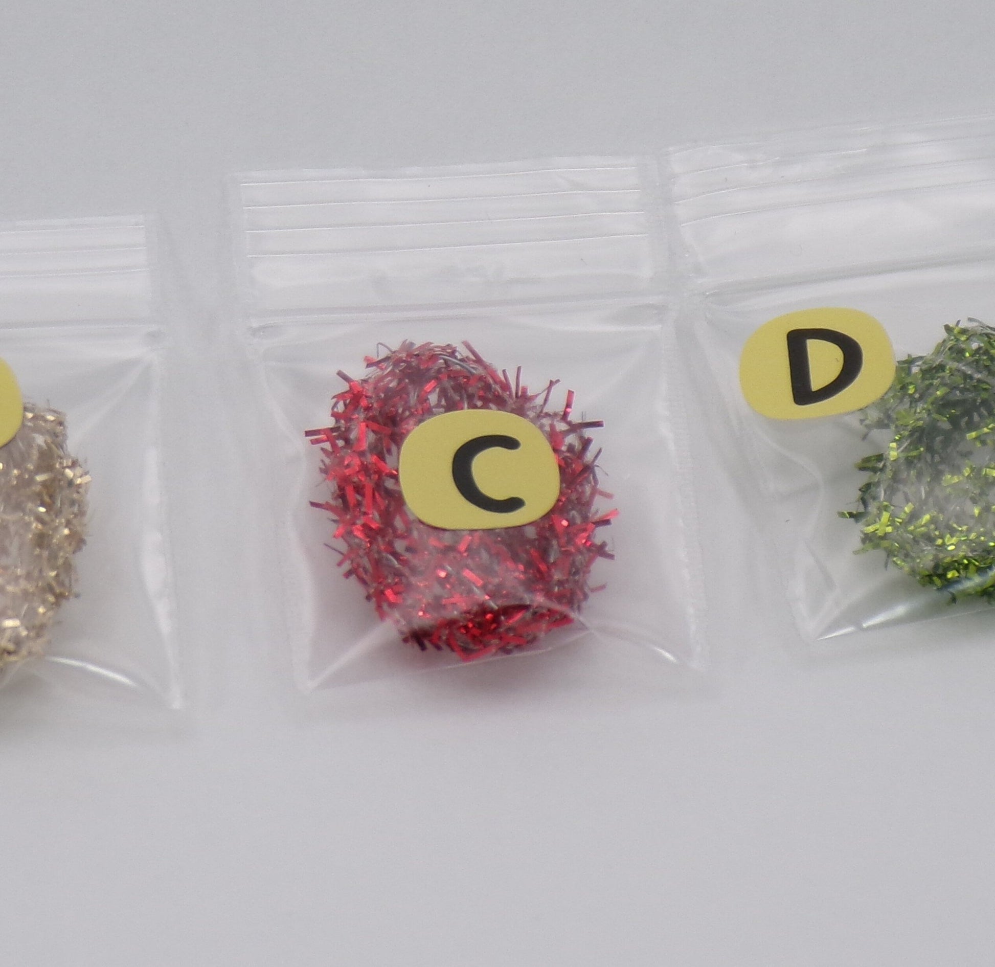 1:24 Scale Box of Christmas Tree Garland - MstrcrftMinis - 1064