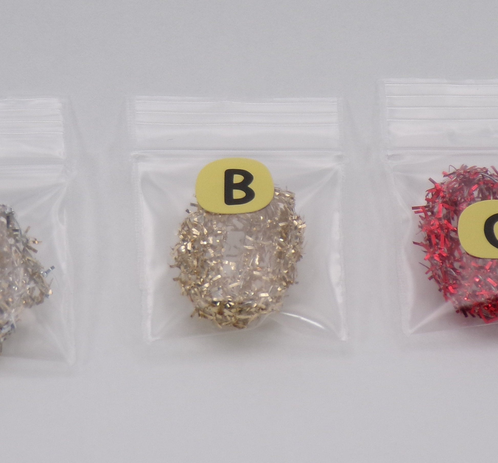 1:24 Scale Box of Christmas Tree Garland - MstrcrftMinis - 1064