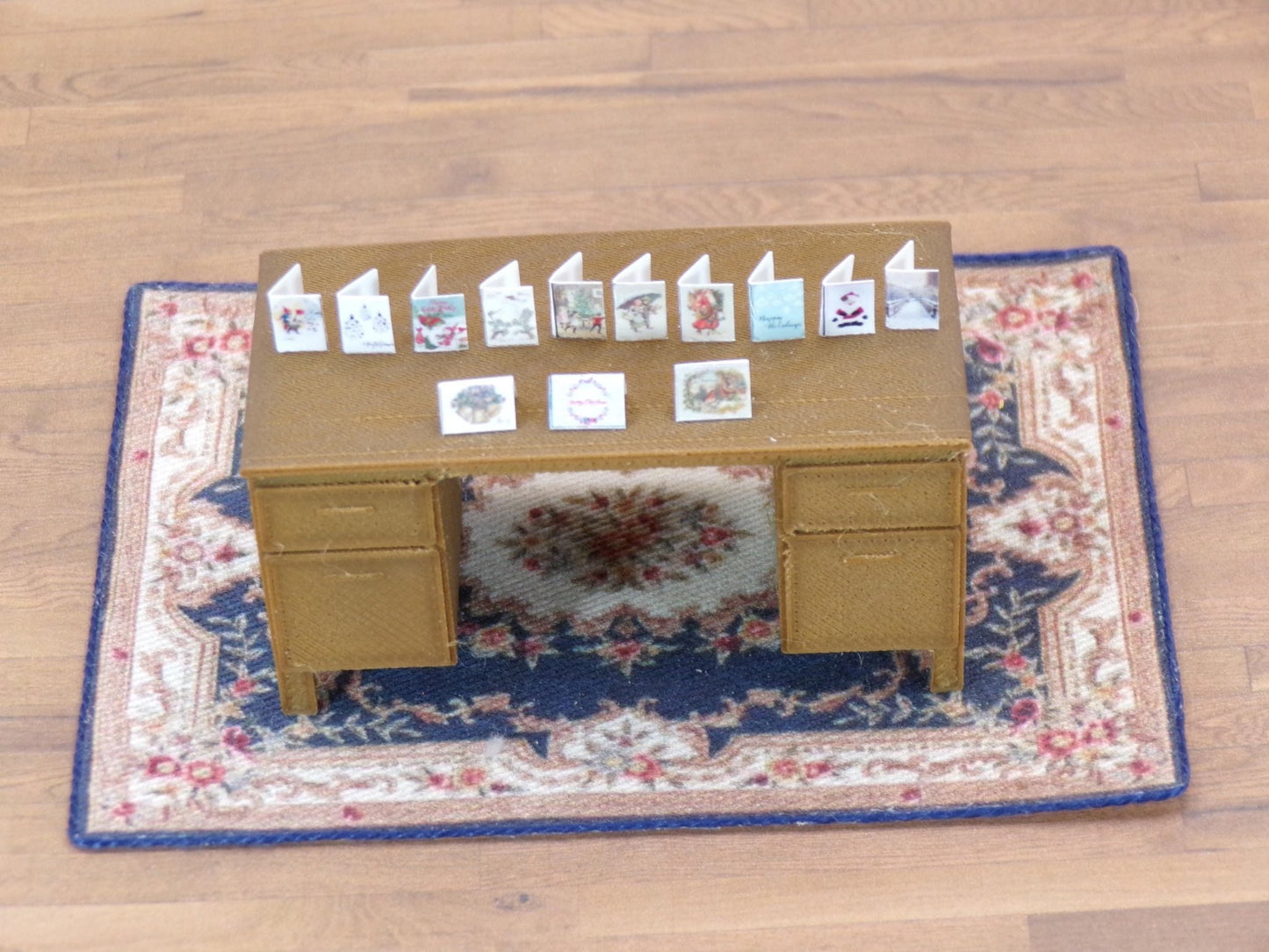 1:24 Scale Christmas Cards - MstrcrftMinis - 1009
