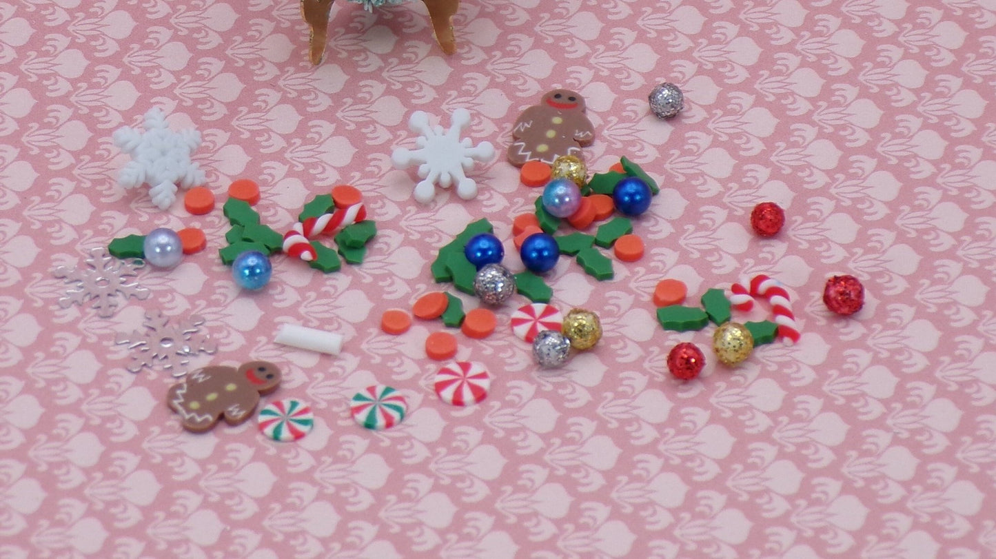 1:24 Scale Christmas Wreath Decorating Kit - MstrcrftMinis - 1065