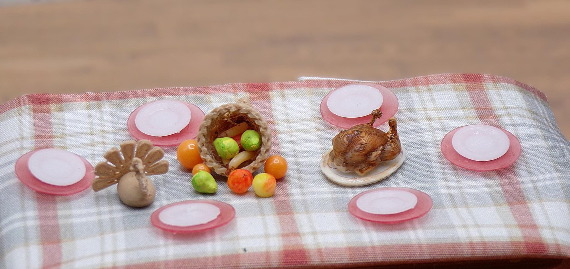 1:24 Scale Complete Thanksgiving Table - Table, Tablecloth, Plates, Chargers, Turkey, Pies and Slices, Cornucopia, Table Decorations - MstrcrftMinis - THANKSGIVING