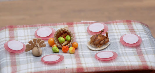 1:24 Scale Complete Thanksgiving Table - Table, Tablecloth, Plates, Chargers, Turkey, Pies and Slices, Cornucopia, Table Decorations - MstrcrftMinis - THANKSGIVING