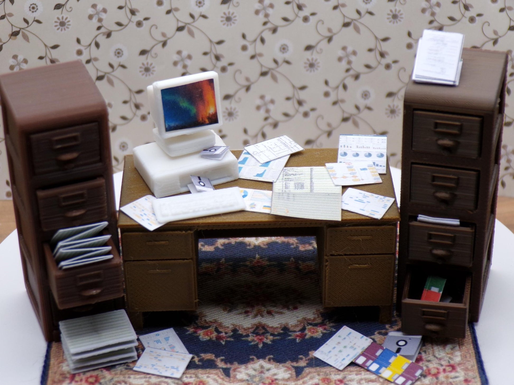 1:24 Scale Computer Artifacts - Programs, Green Bar Paper, Printouts, Flowcharts, Graphs, Charts, Floppy Disks - MstrcrftMinis - 1017