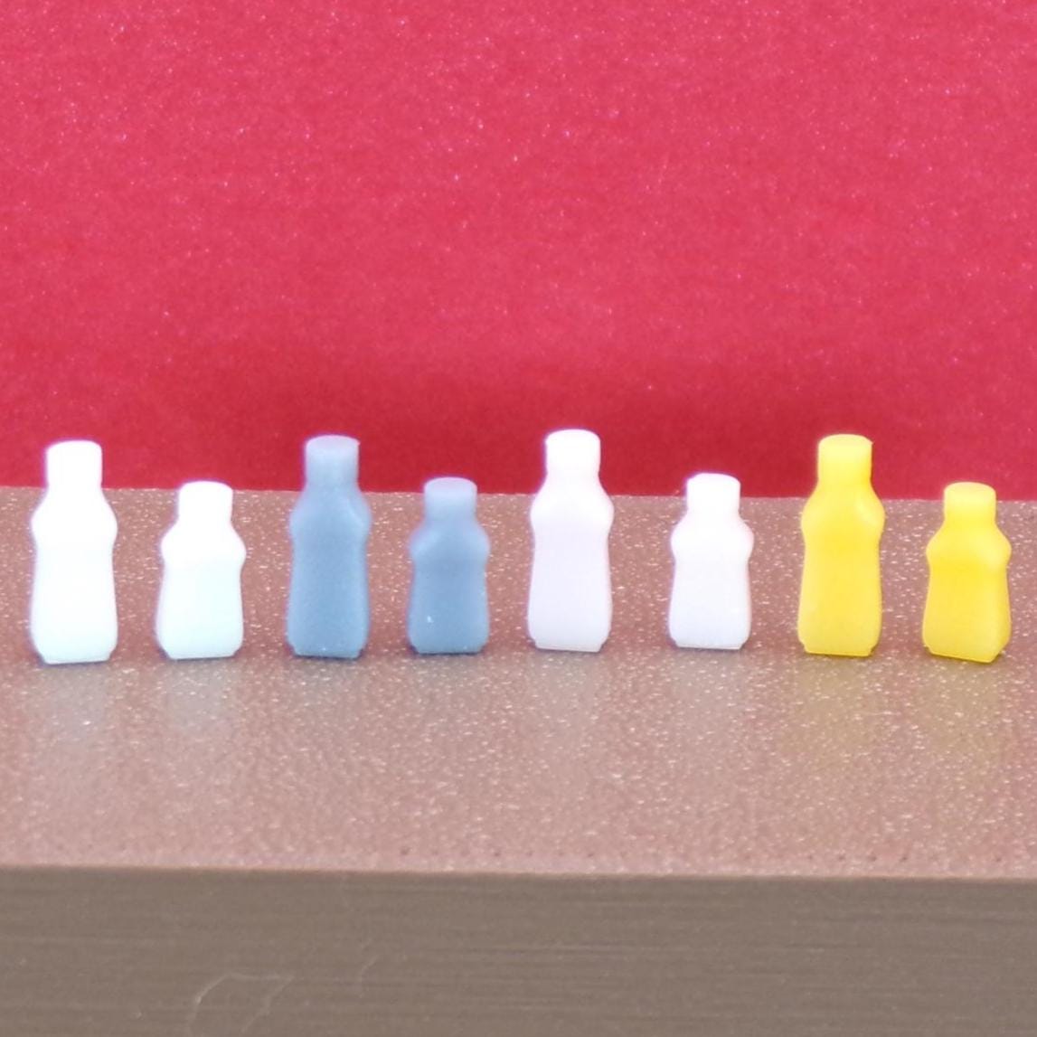 1:24 Scale Condiment, Kitchen & Bathroom Bottle Set (4) – 8 Colors Available - MstrcrftMinis - 1397
