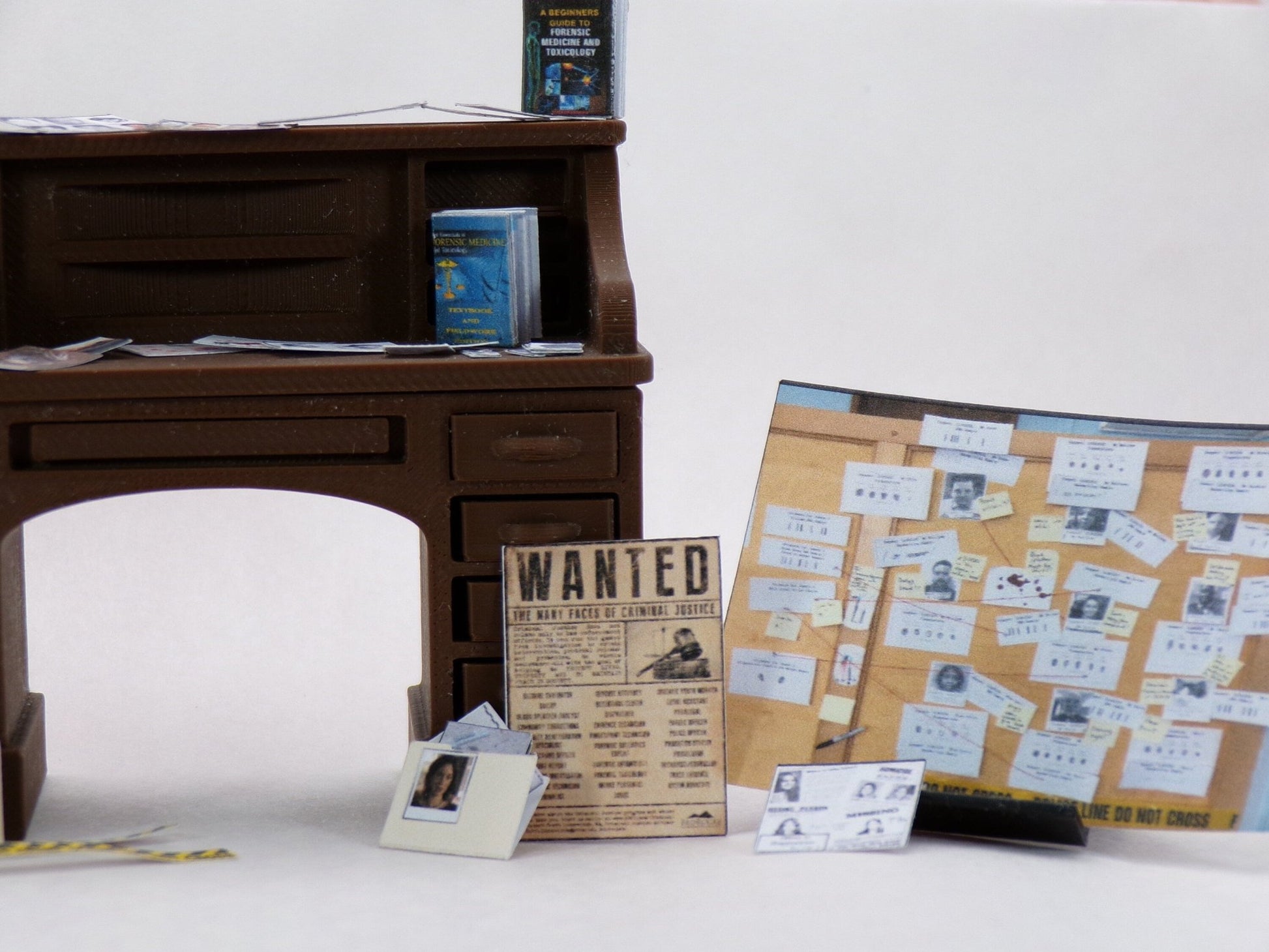 1:24 Scale Crime Scene Ephemera - Evidence, Photographs, Documents, Fingerprints, Mug Shots, Police Sketches, Body Bag and More - MstrcrftMinis - 