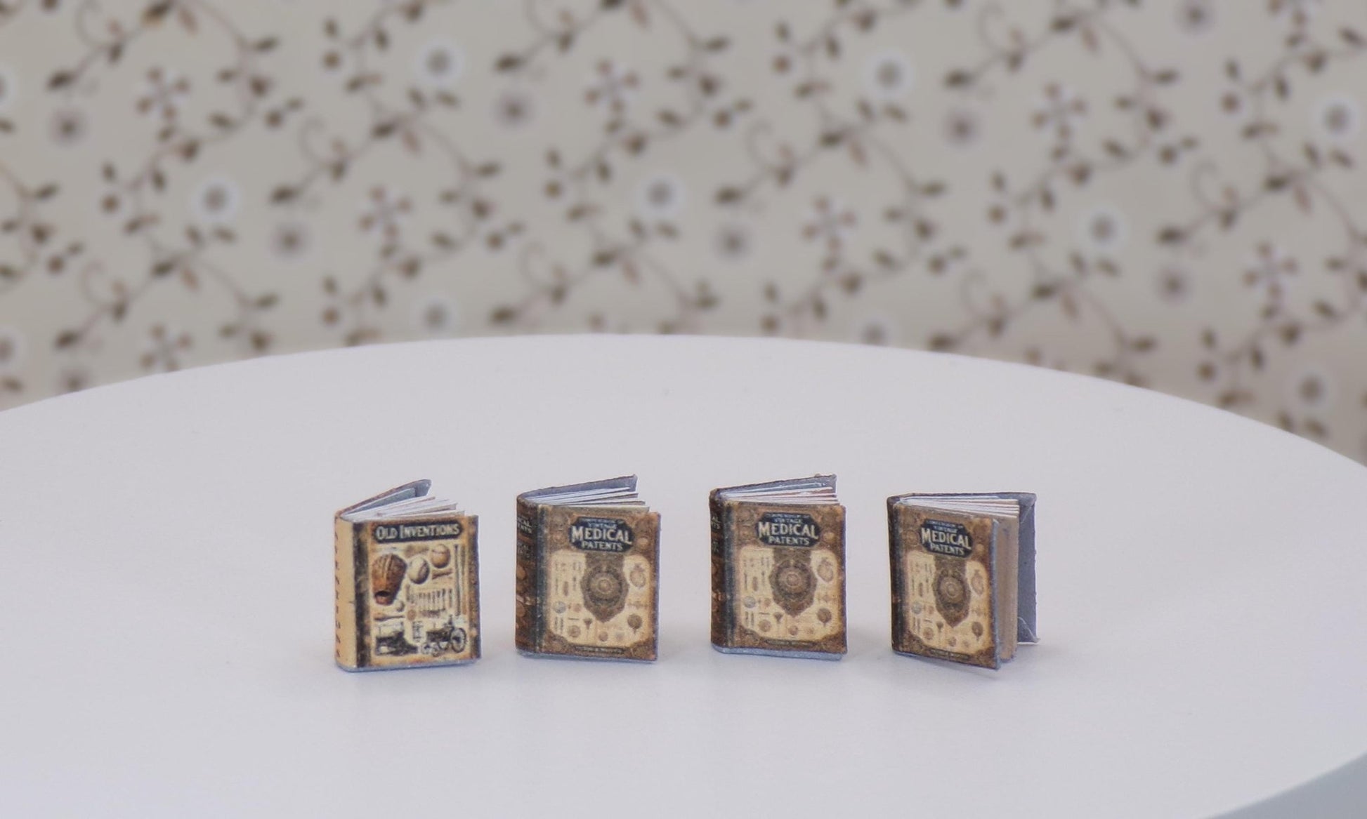 1:24 Scale "Inventions" Books - MstrcrftMinis - 1095