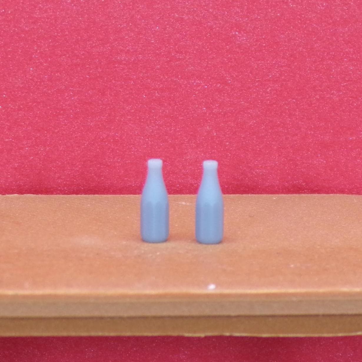 1:24 Scale Ketchup Bottles (Set of 2) – Miniature Condiment Bottles | Diorama Restaurant Prop - MstrcrftMinis - 1398