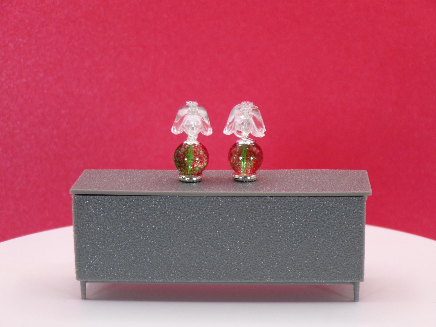 1:24 Scale Lamps - "Élégance de Noël (Christmas Elegance)" - Handcrafted Charm in Every Detail - MstrcrftMinis - 1189 - O
