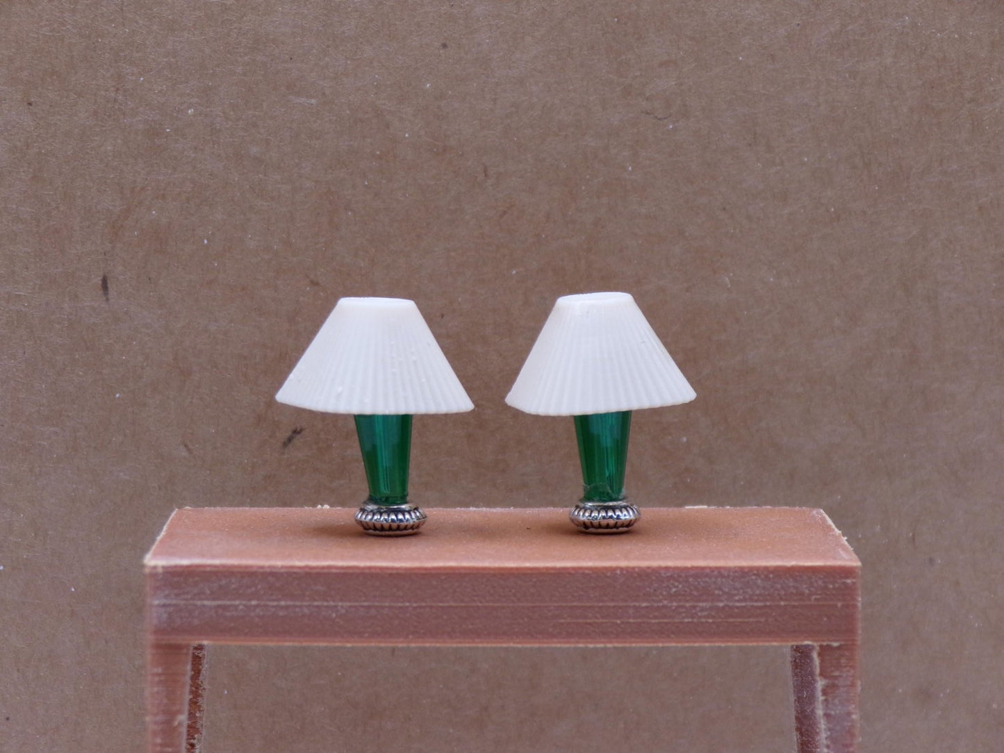 1:24 Scale Lamps - "Verde Élégance" – Artisan Lamp Pair - Handcrafted Charm in Every Detail - MstrcrftMinis - 1189 - E