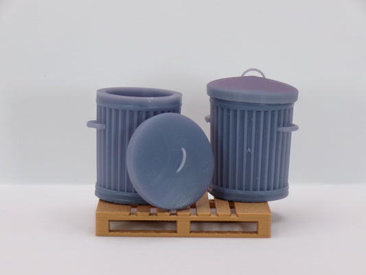 1:24 Scale Metal Trash Can w/Lid | Dollhouse Garage/Street Accessory | Tiny Garbage Bin for Dioramas & Model Scenes | 1/25 Scale | G Scale - MstrcrftMinis - 1232