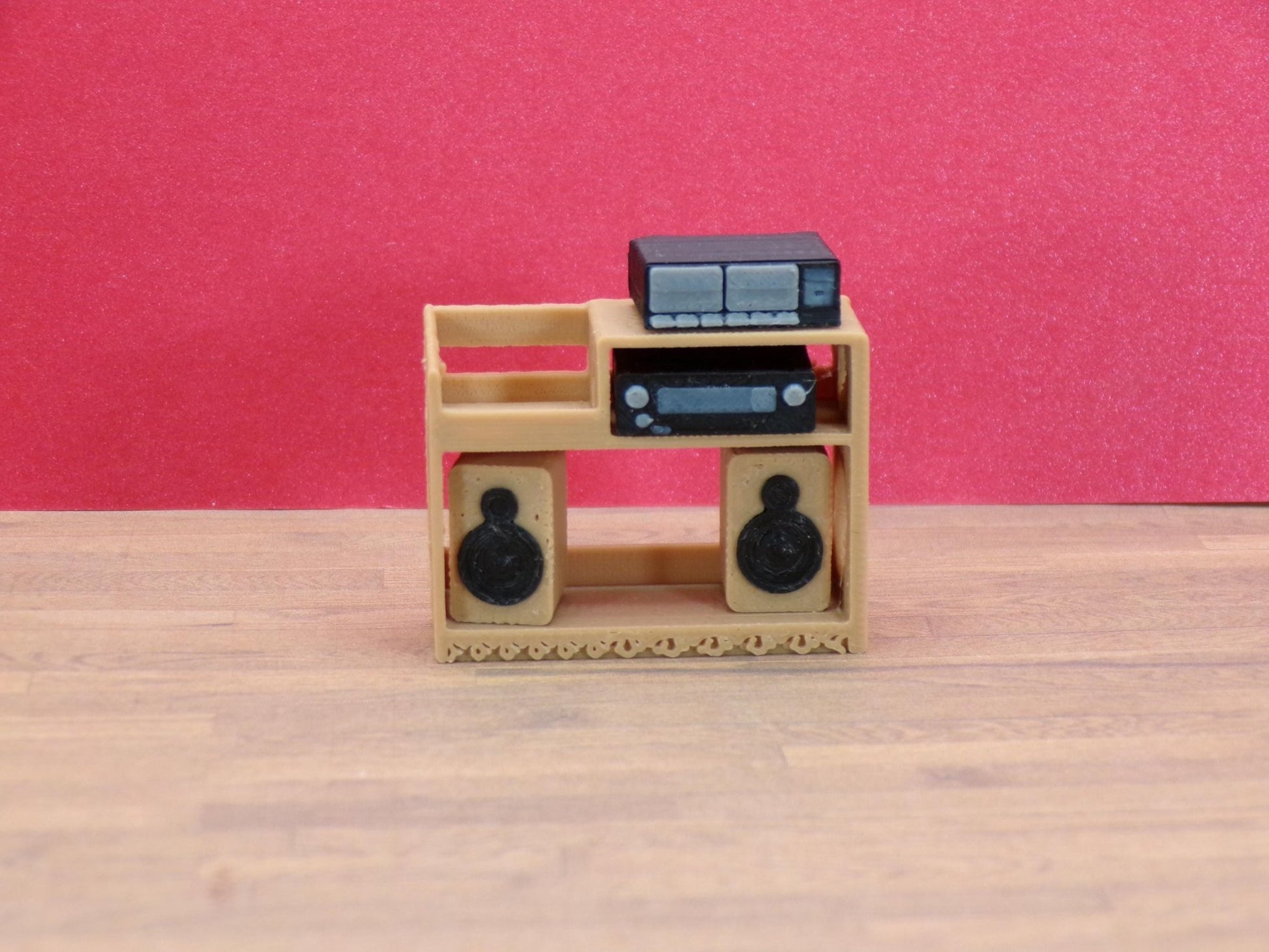 1:24 Scale Miniature Receiver / Amplifier - 1/25 Scale and G Scale Compatible - MstrcrftMinis - 1278