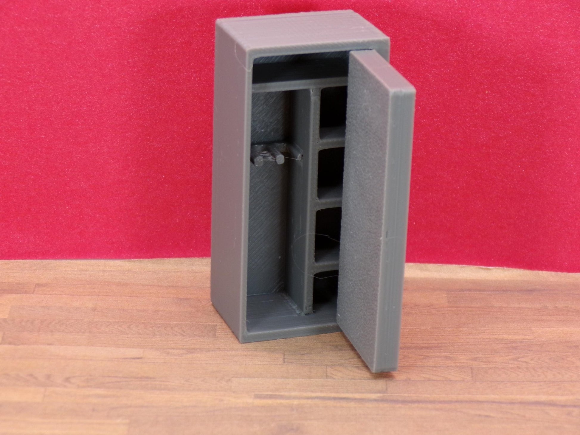 1:24 Scale Miniature Safe – Open or Closed Version - MstrcrftMinis - 1415