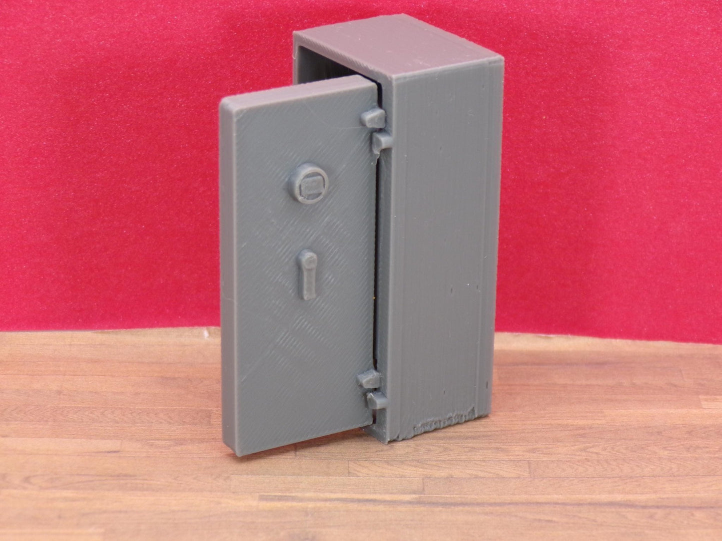 1:24 Scale Miniature Safe – Open or Closed Version - MstrcrftMinis - 1415
