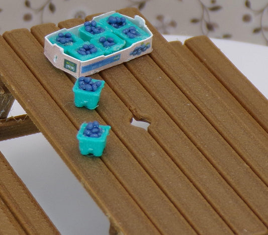 1:24 Scale Pint of Blueberries - MstrcrftMinis - 1104