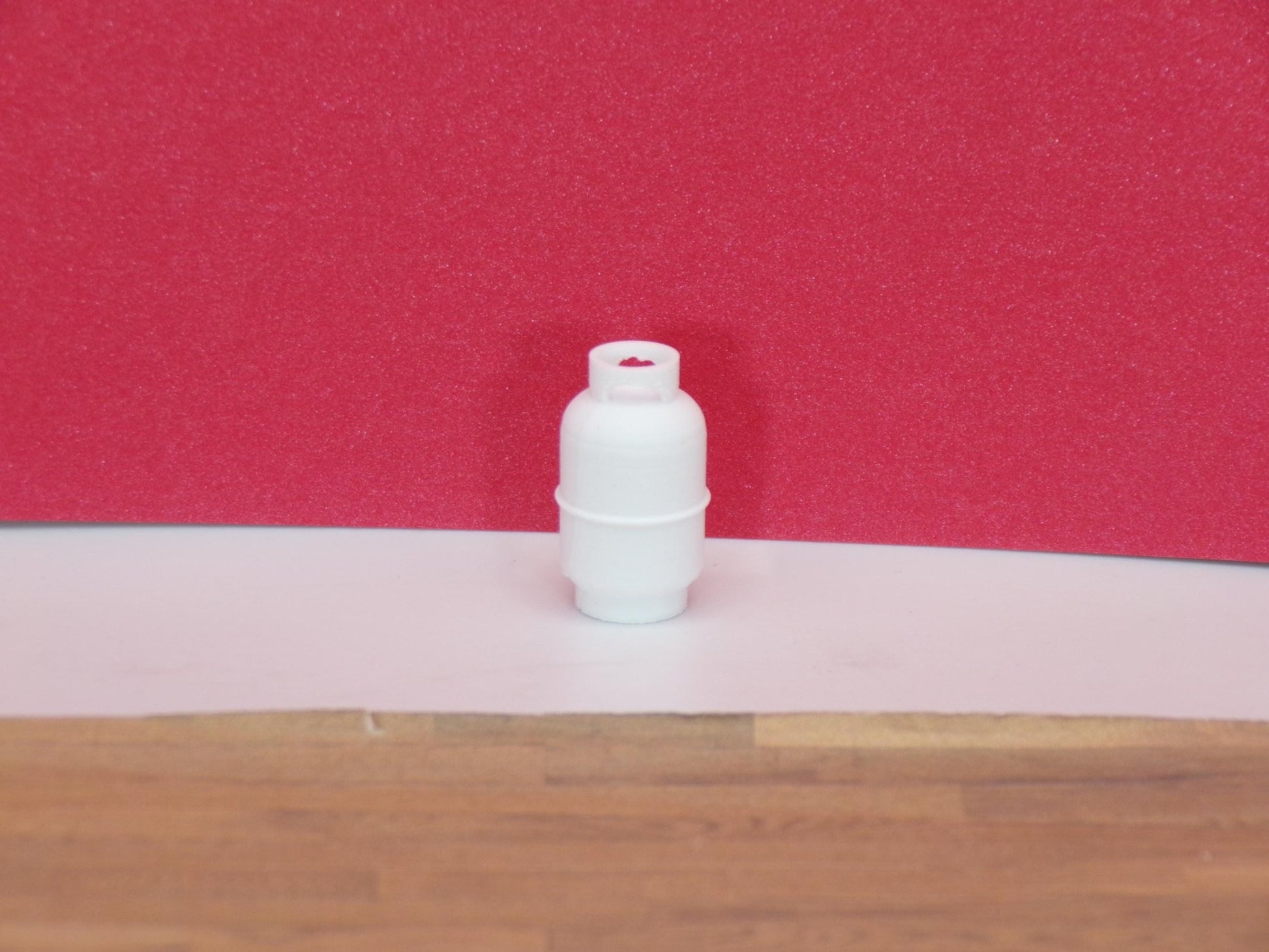 1:24 Scale Propane Tanks – Miniature Set of 3 - MstrcrftMinis - 1327