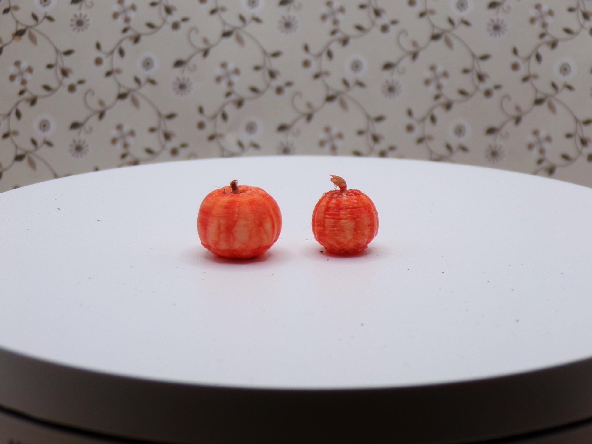 1:24 Scale Pumpkins - 4 Sizes Included - MstrcrftMinis - 1114