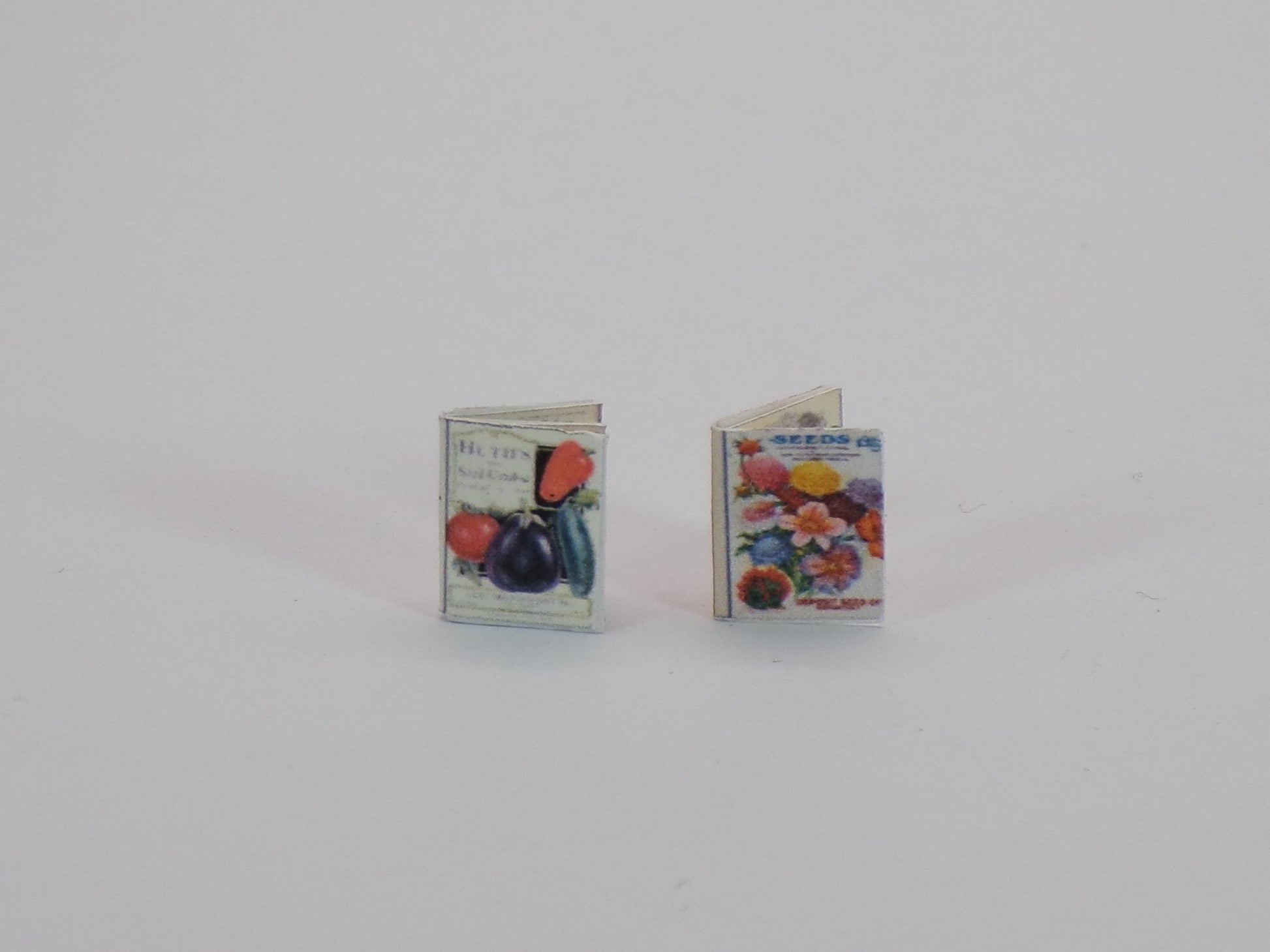1:24 Scale Retail Catalogs - Seeds, VS, Sears, Bee Keeping, Generic Inside Pages to Design Your Own Miniature Catalogs - MstrcrftMinis - 1026