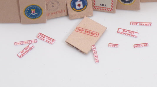 1:24 Scale Secret Government Folders - MstrcrftMinis - 1033 - SecretGovFolders