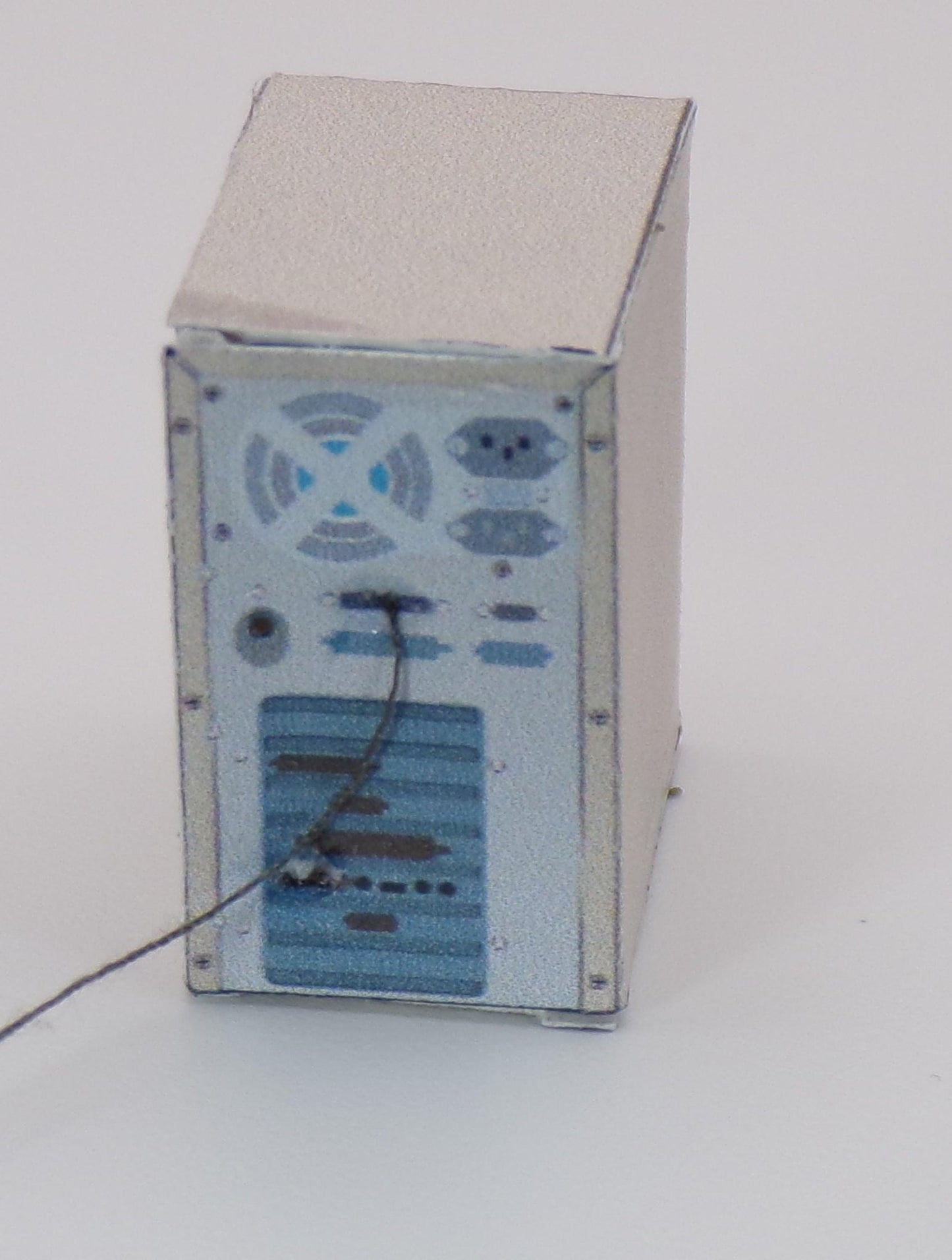 1:24 Scale Tower Computer with Monitor, Keyboard, Mouse and "Cables" - MstrcrftMinis - 1085