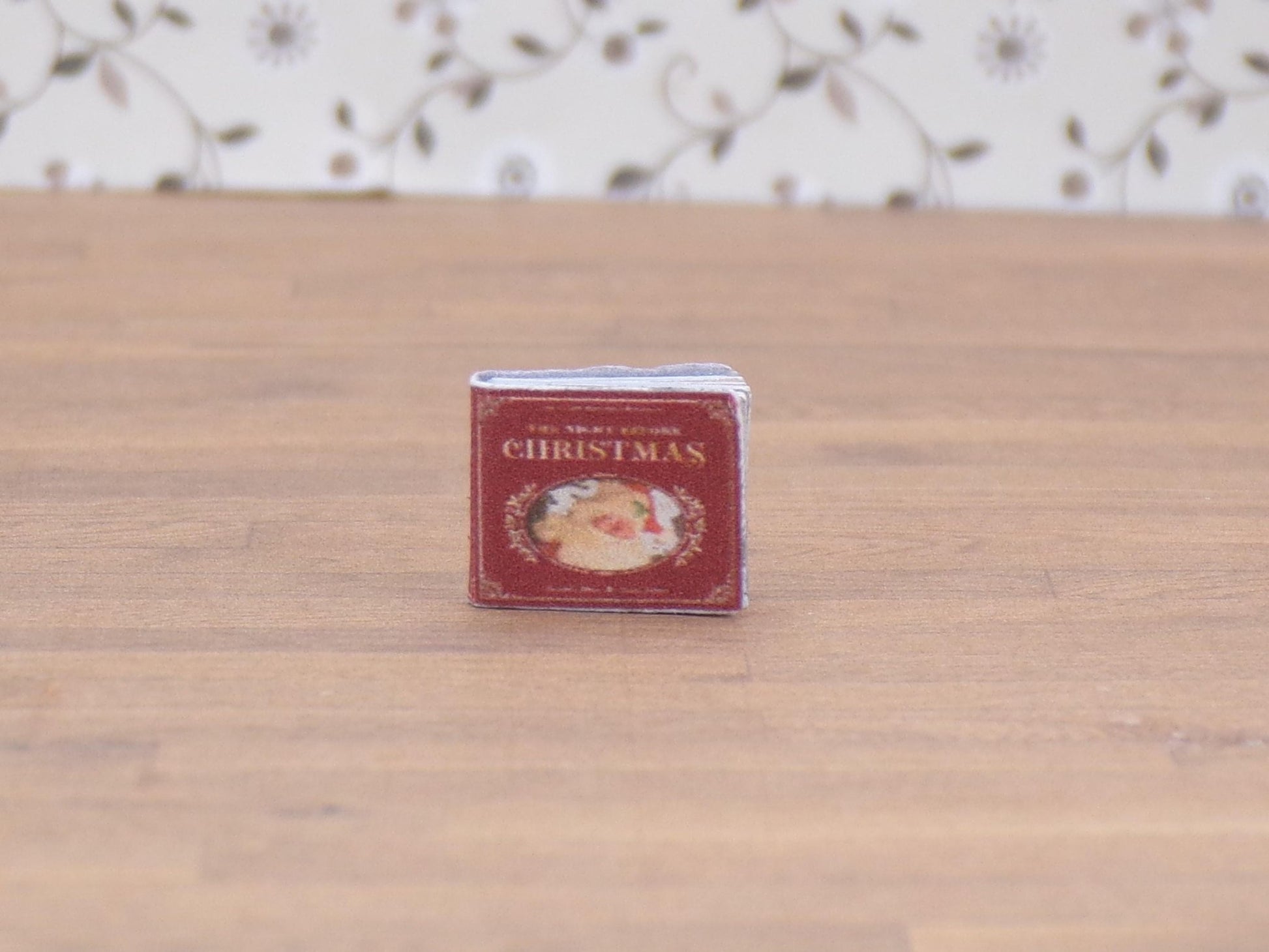 1:24 Scale "Twas the Night Before Christmas" Book - MstrcrftMinis - 1055