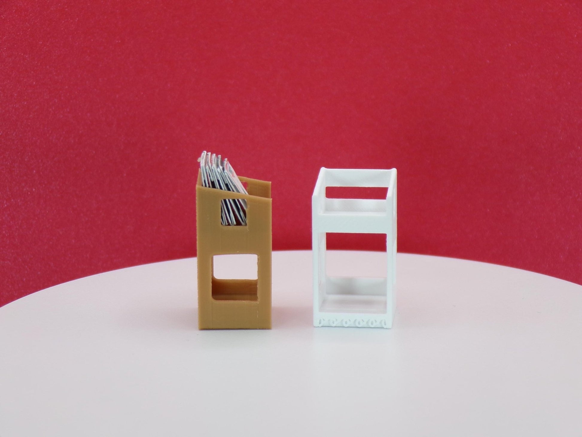 1:24 Scale Vinyl Record Stand (2 Varieties / 2 Sizes) - 1/25 Scale and G Scale Compatible - MstrcrftMinis - 1274