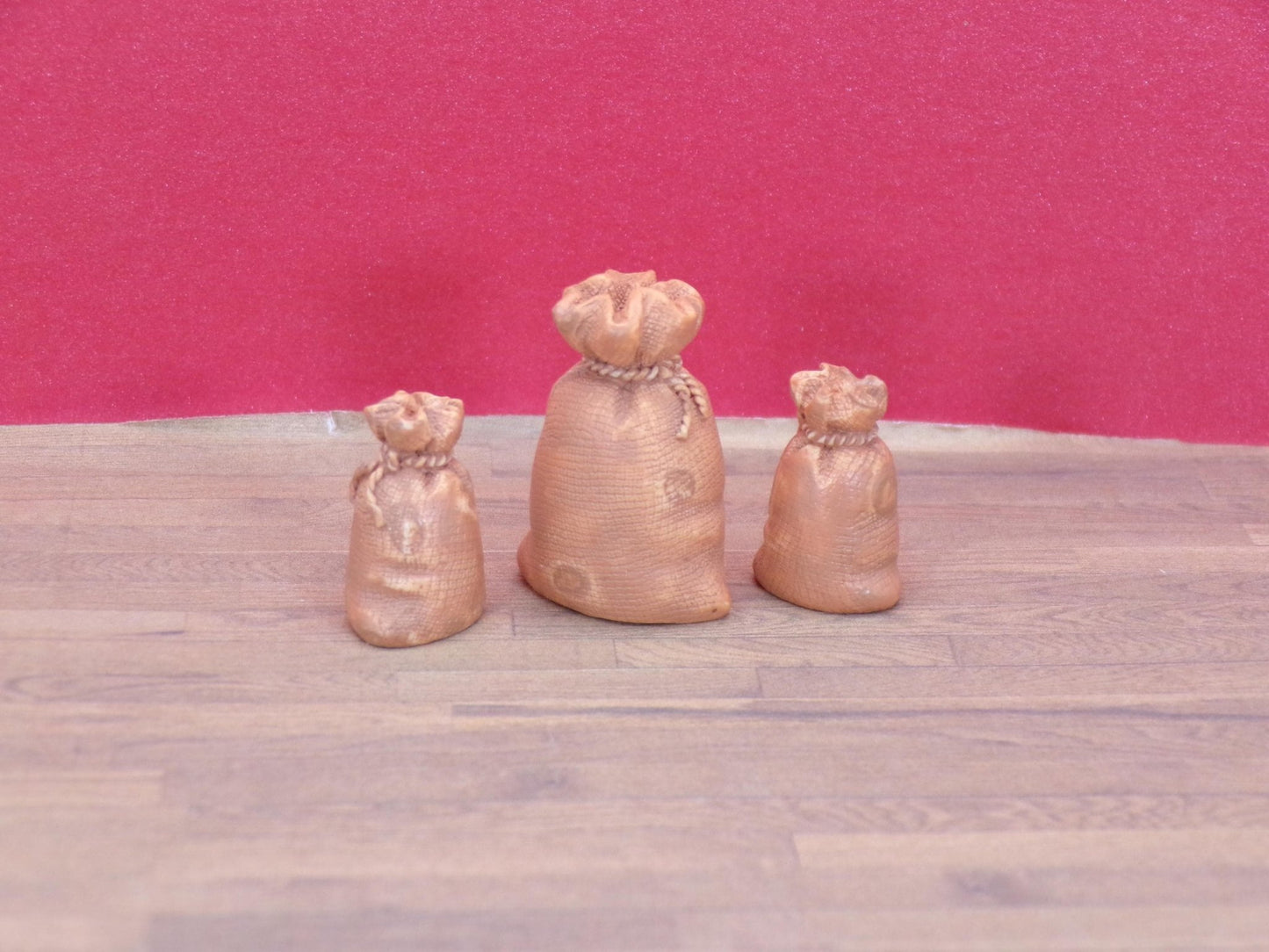 Burlap Sacks – 1:24 Scale Miniature Farm & General Store Sacks - MstrcrftMinis - 1386