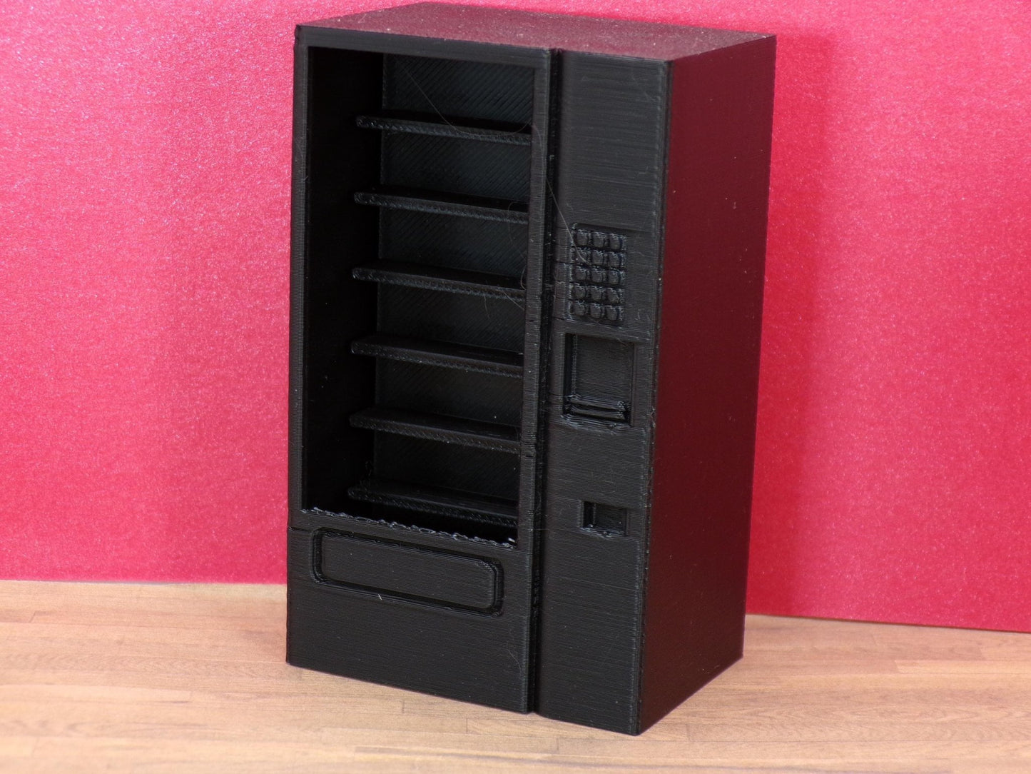 Candy & Chip Vending Machine – 1:24 Scale Miniature - MstrcrftMinis - 1406
