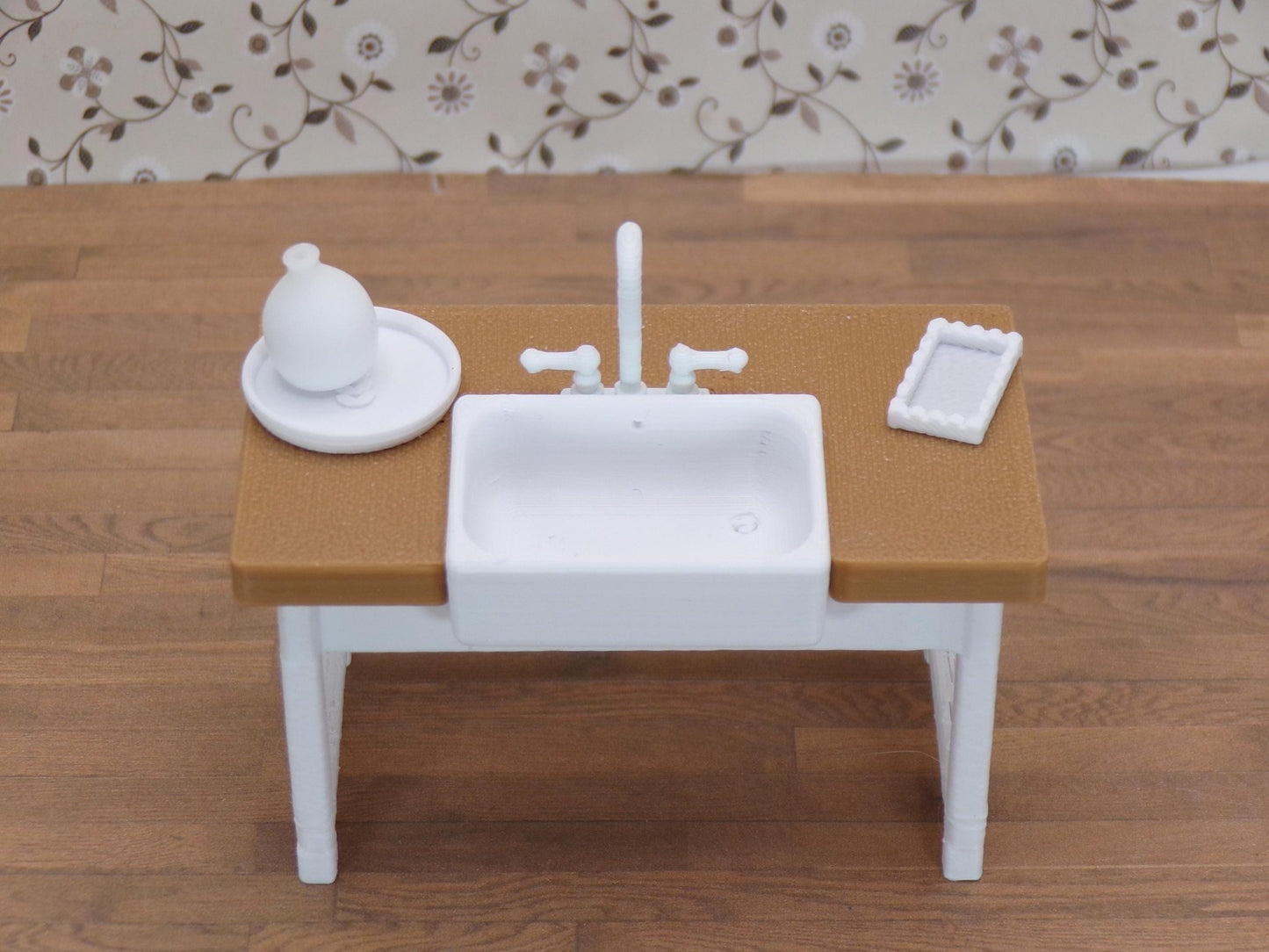 Farmhouse Sink / Farmhouse Sink with Cabinet – 1:24 Scale Miniatures - MstrcrftMinis - 1306