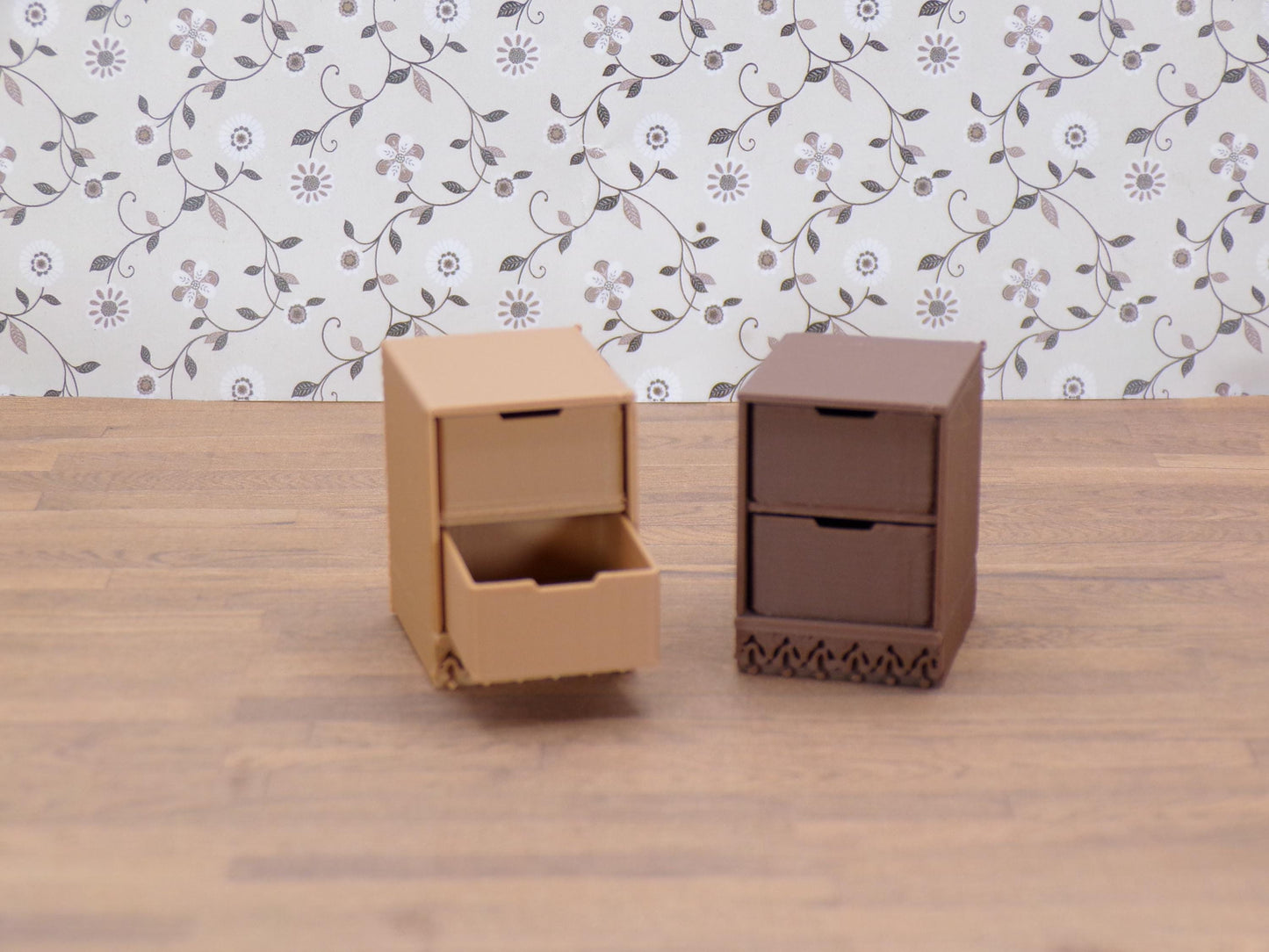 1:24 Scale 2- and 4-Divider Bin Storage Unit | 1/25 Scale | G Scale