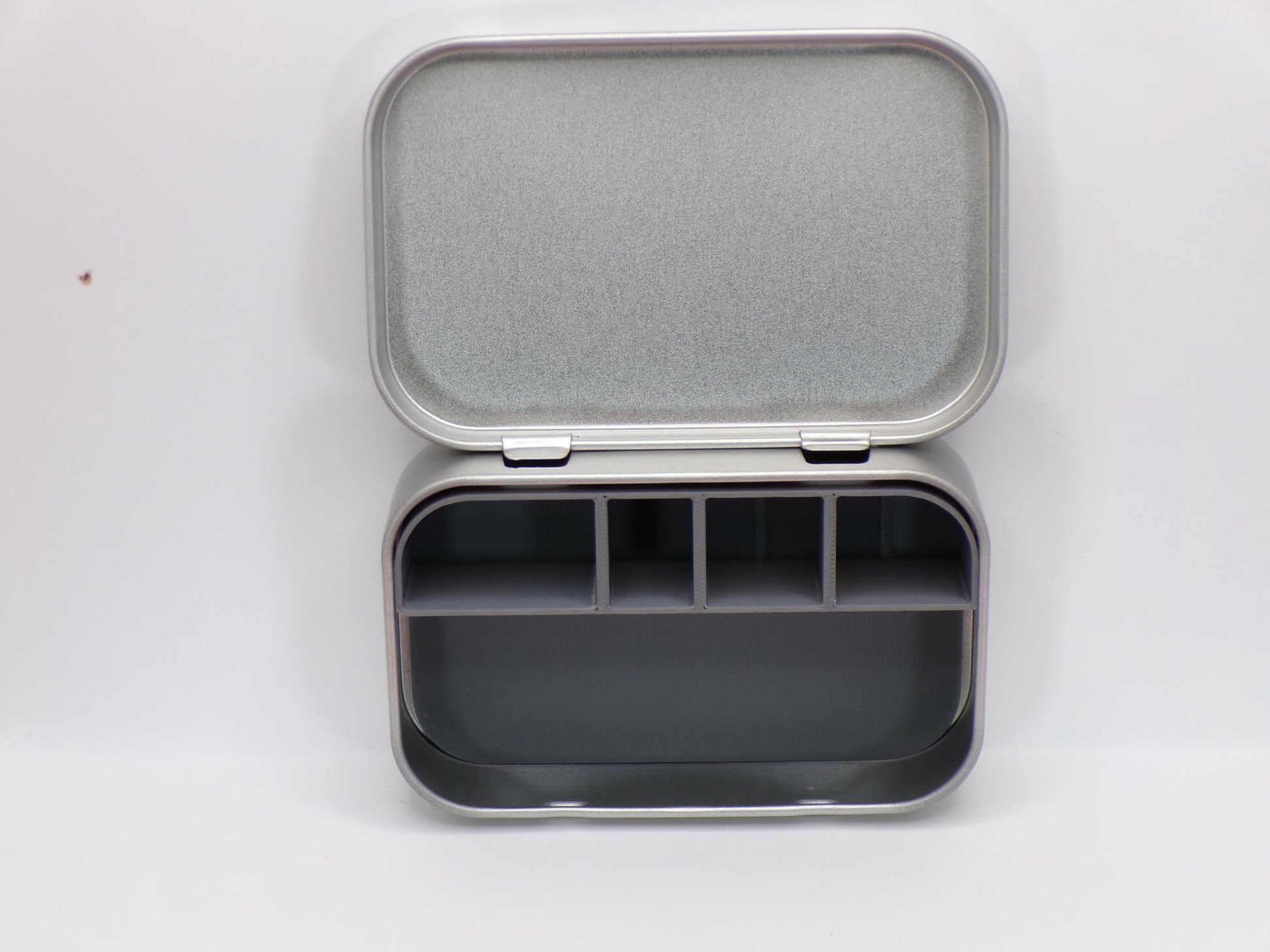 Special-Purpose Altoids-Style Tin Storage Kits – Sewing, Pill Organizer, Battery, Med-Kit, Spare Cutlery