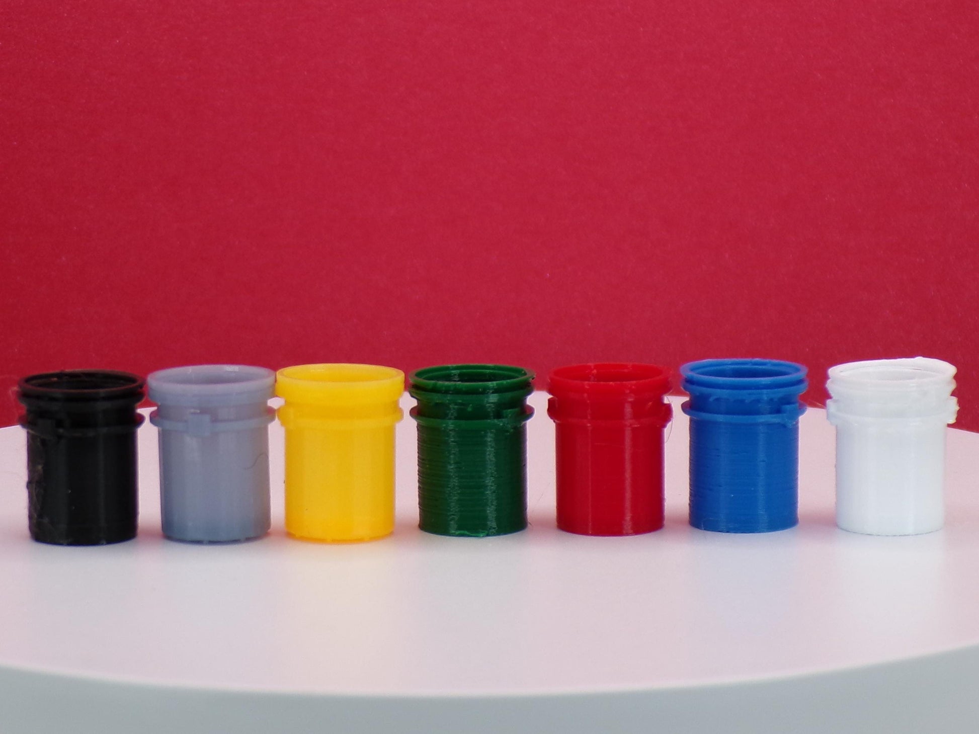 Miniature 5-Gallon Buckets – 1:24 Scale - Workshop, Garage or Industrial - 1/25 Scale and G Scale Compatible