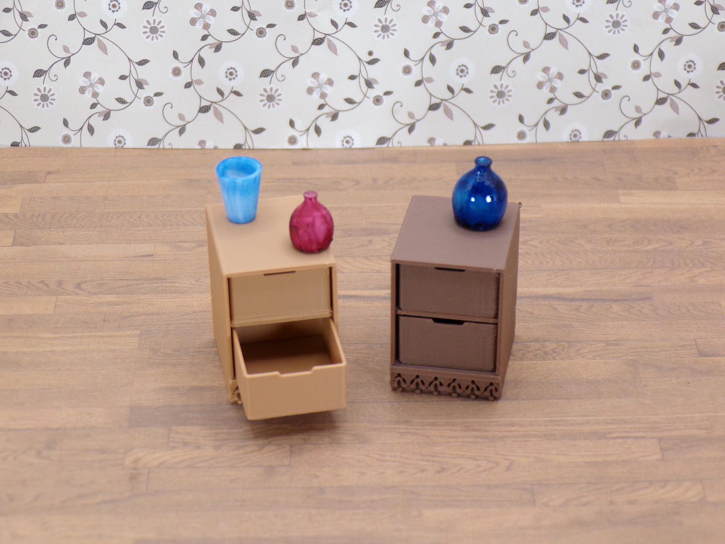 1:24 Scale 2- and 4-Divider Bin Storage Unit | 1/25 Scale | G Scale