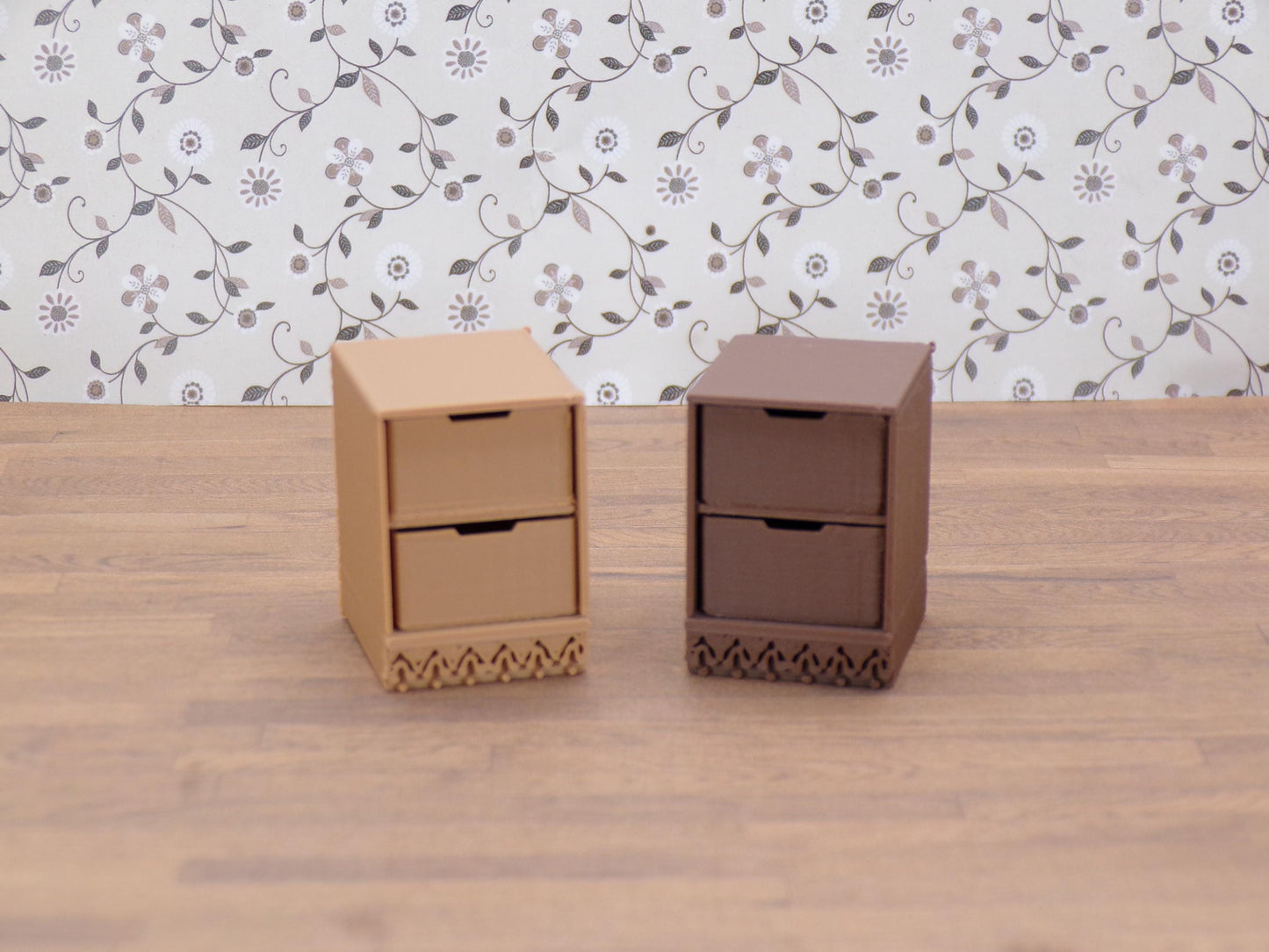 1:24 Scale 2- and 4-Divider Bin Storage Unit | 1/25 Scale | G Scale