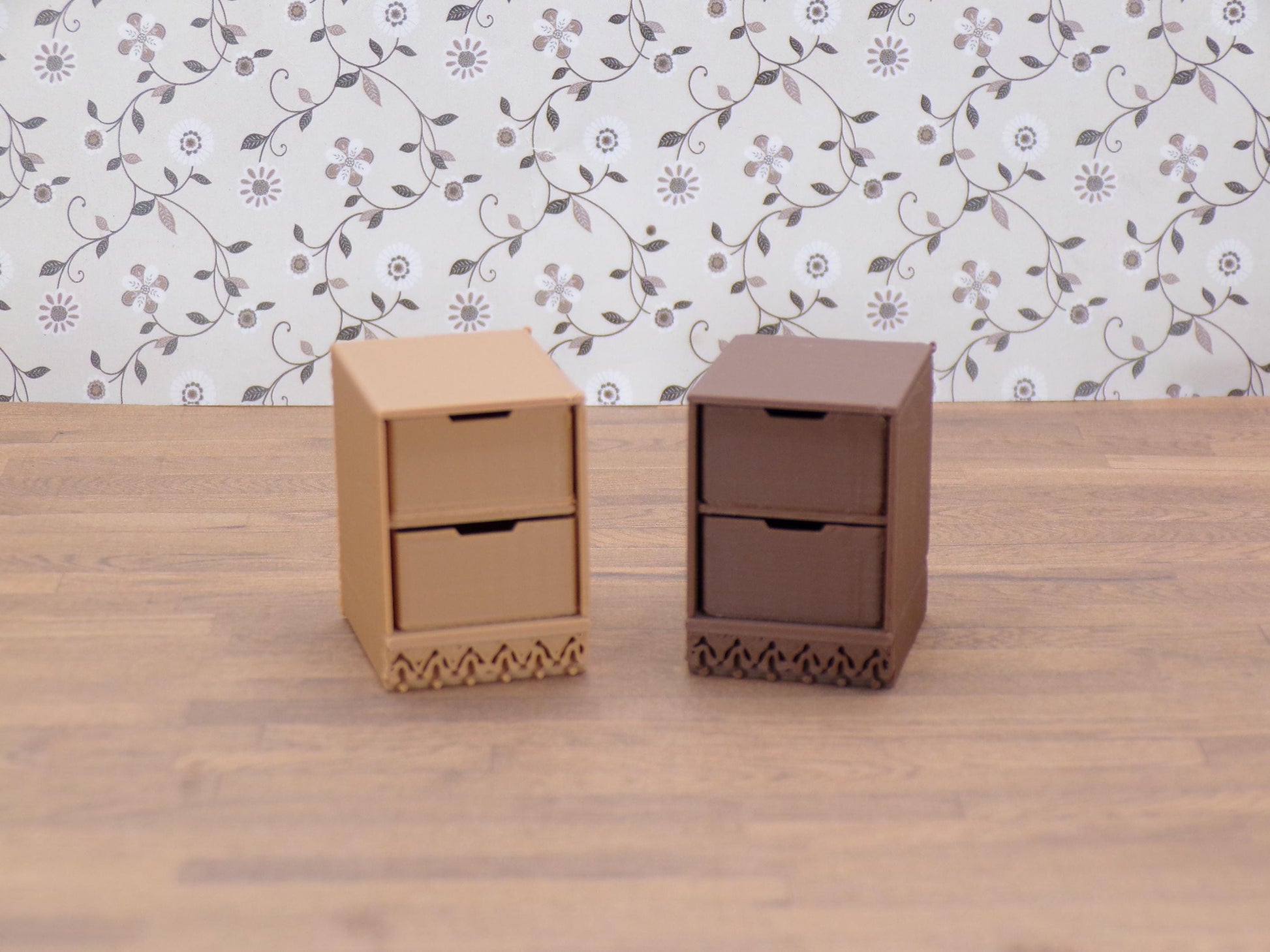1:24 Scale 2- and 4-Divider Bin Storage Unit | 1/25 Scale | G Scale