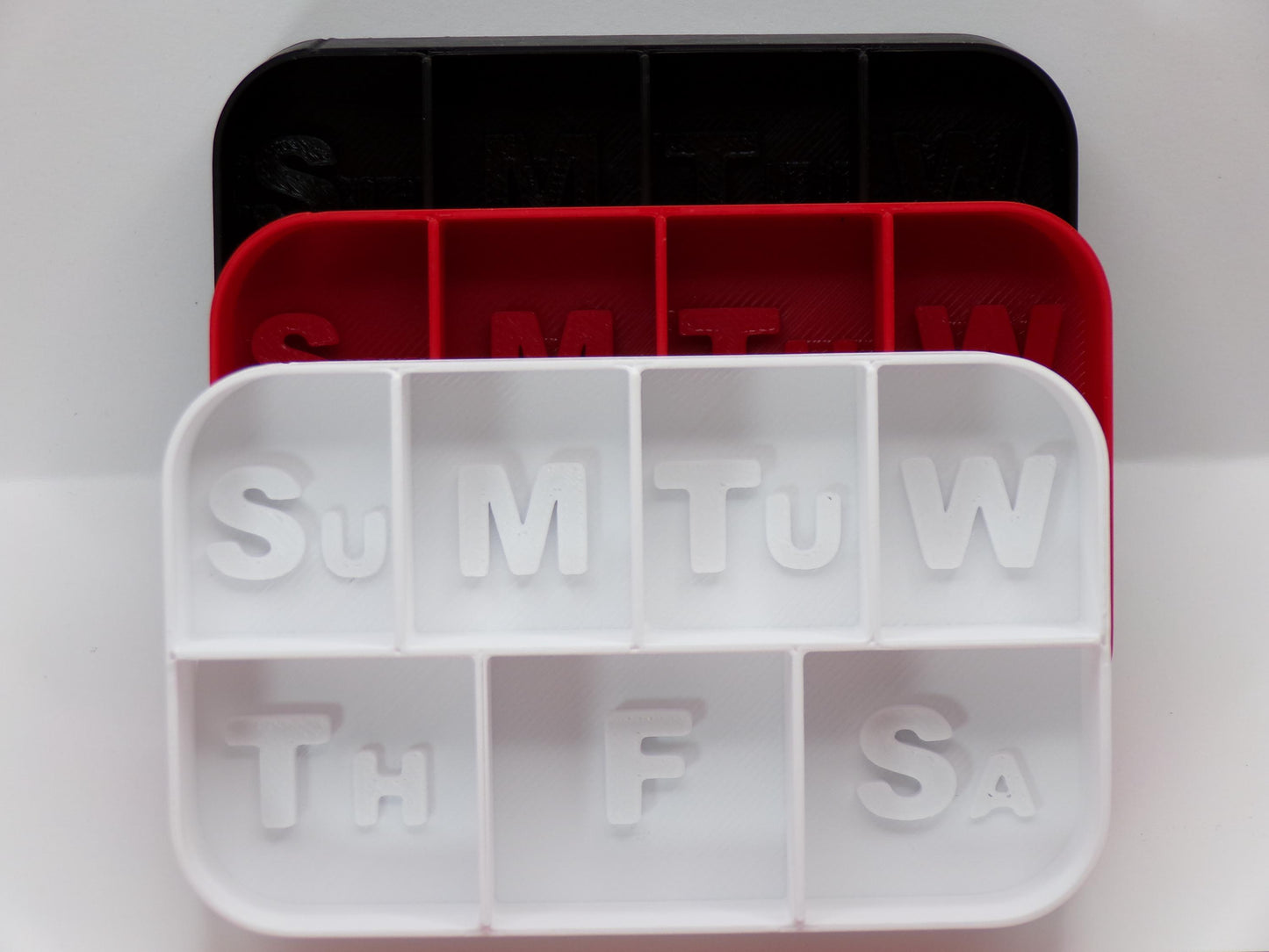 Special-Purpose Altoids-Style Tin Storage Kits – Sewing, Pill Organizer, Battery, Med-Kit, Spare Cutlery