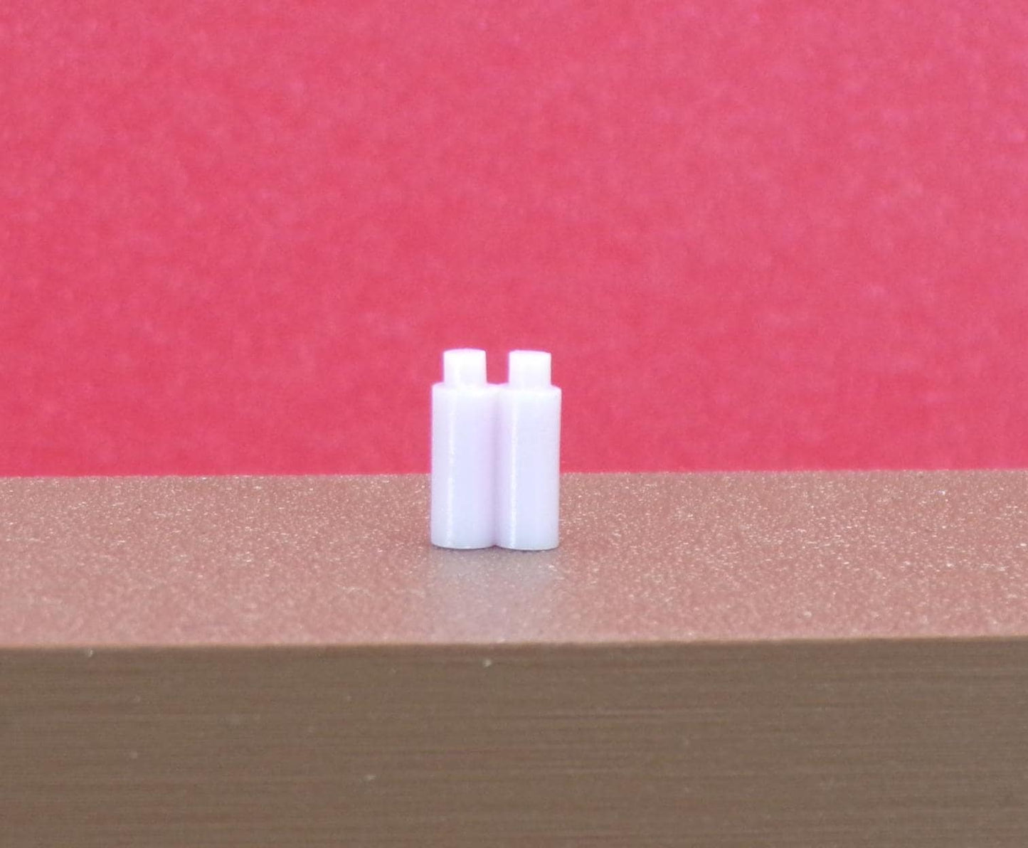 Shampoo, Conditioner & Lotion Containers Set – 1:24 Scale Miniature Bathroom Accessories